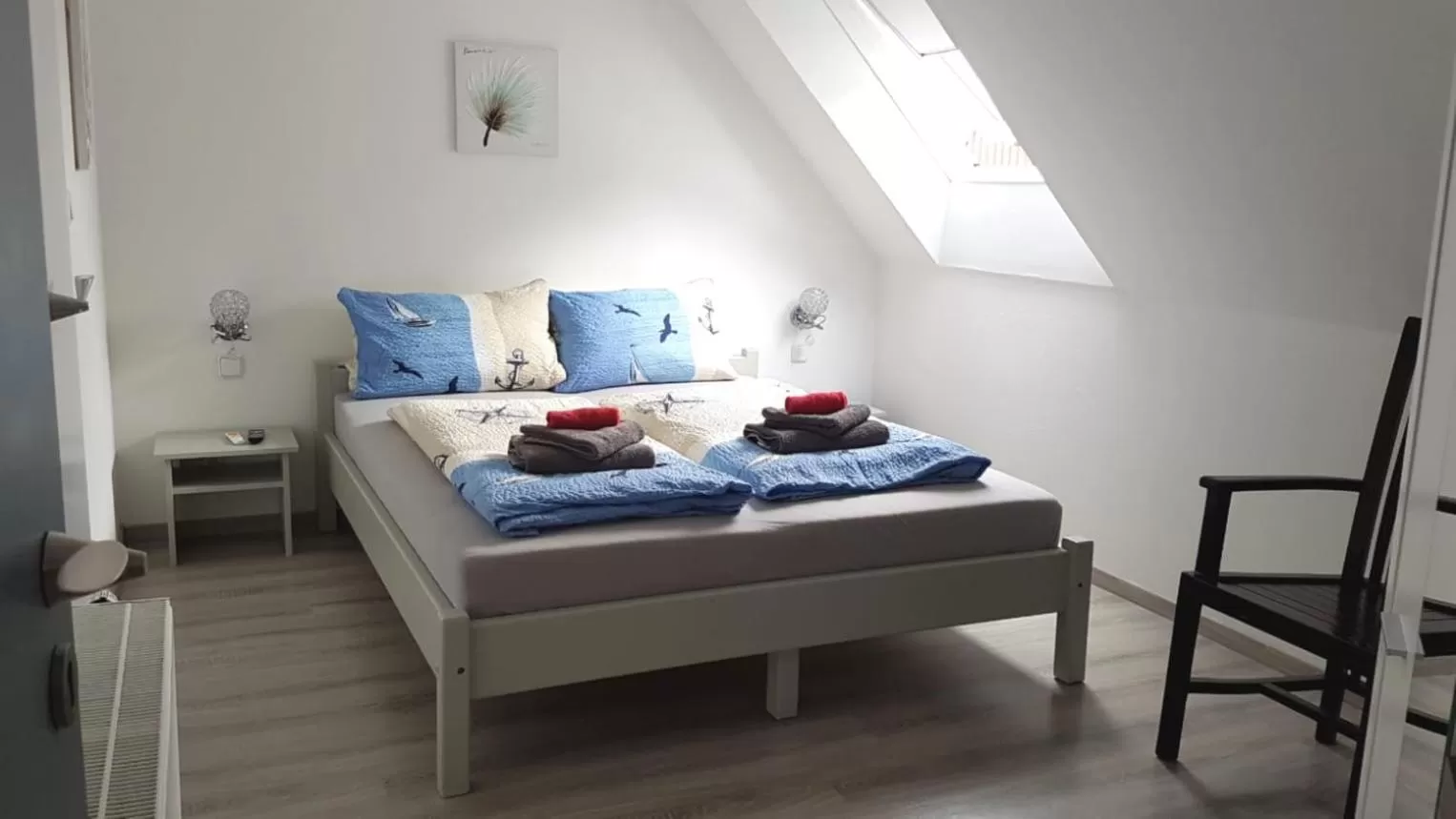 Bed in Pension Deichgraf