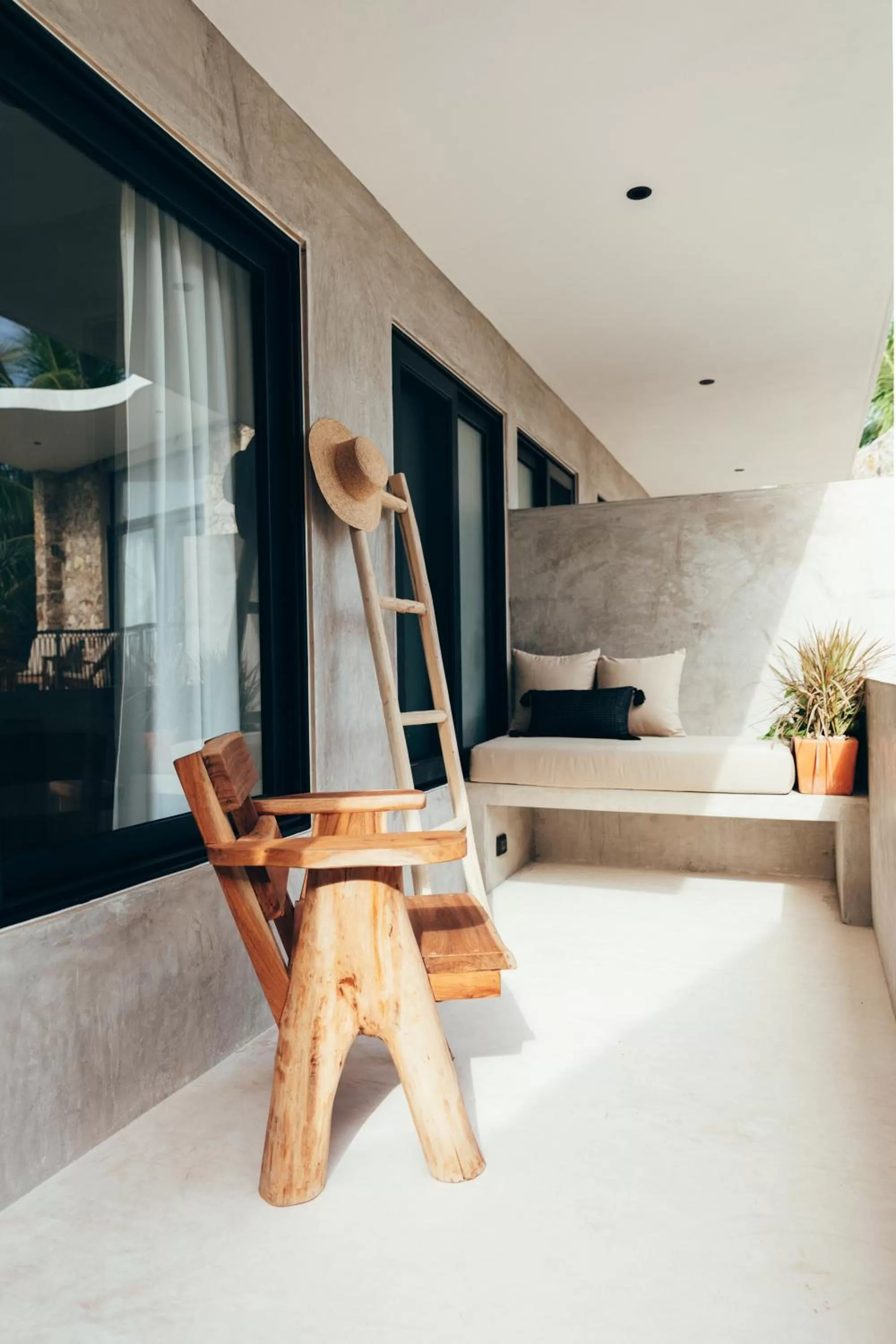 Balcony/Terrace, Bed in Cucu Hotel El Cuyo