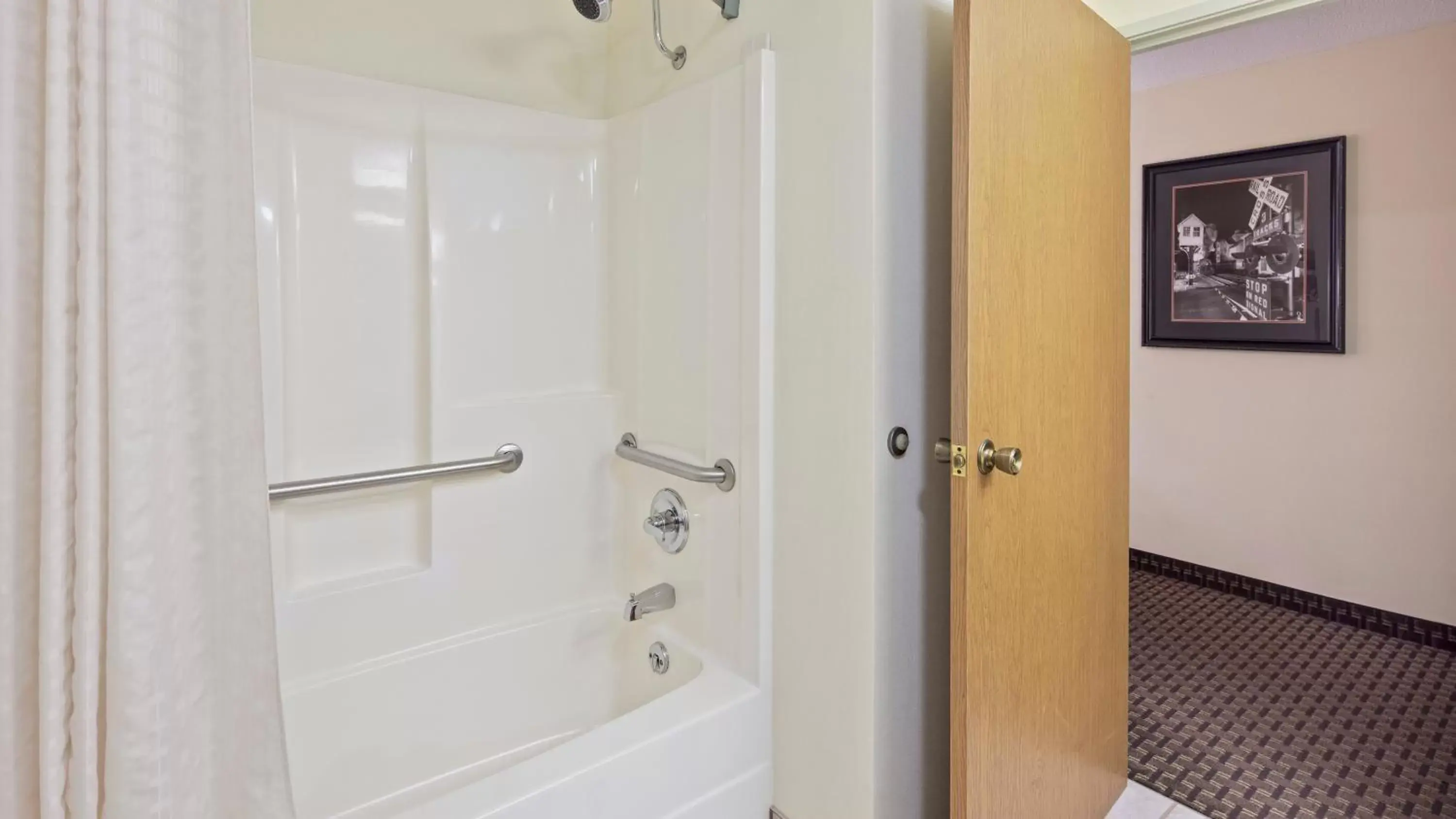 Bathroom in Best Western Golden Spike Inn & Suites