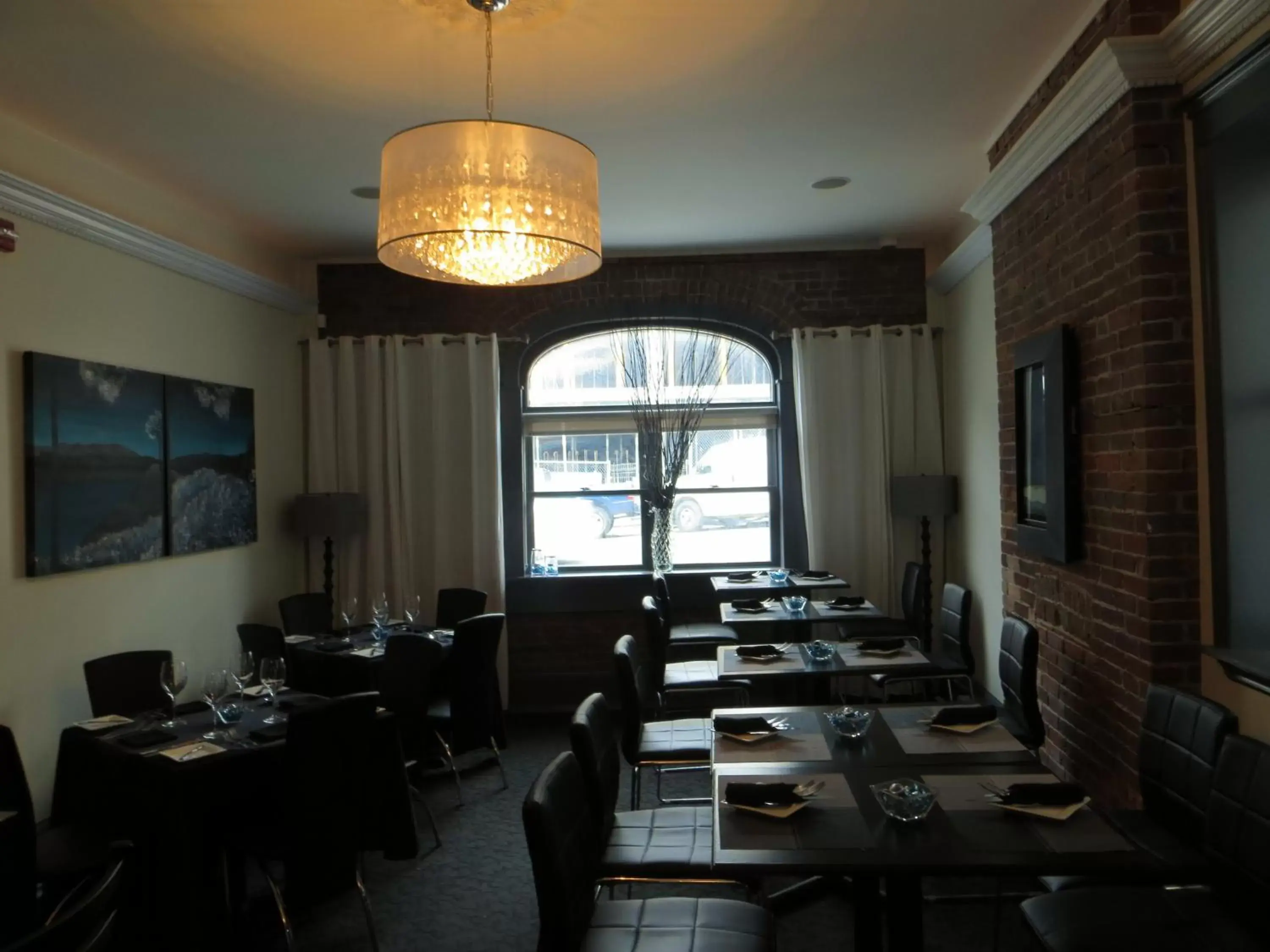 Restaurant/Places to Eat in The Duckworth Inn