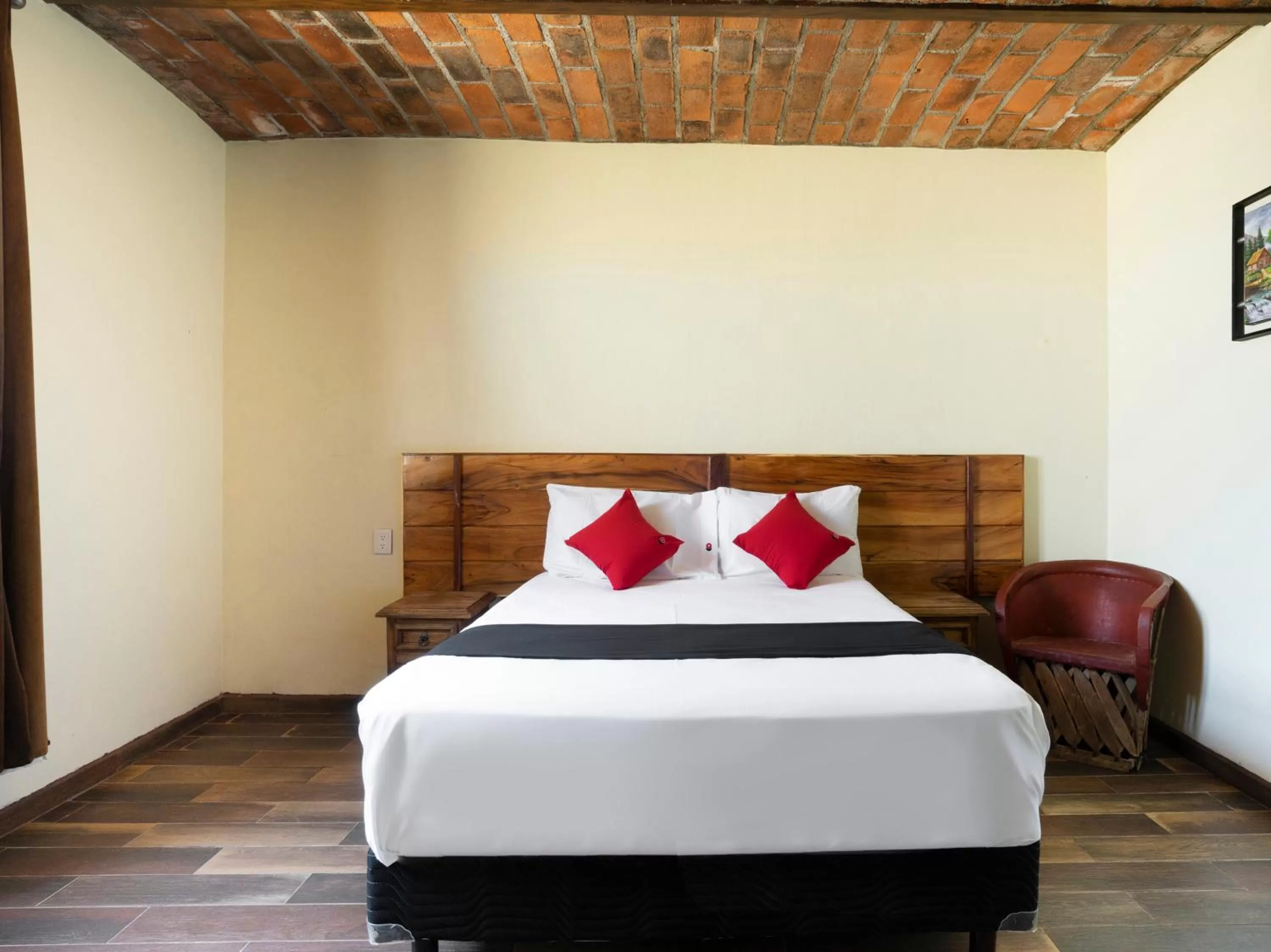 Bedroom in Capital O Hotel Posada Terraza, Tequila Jalisco