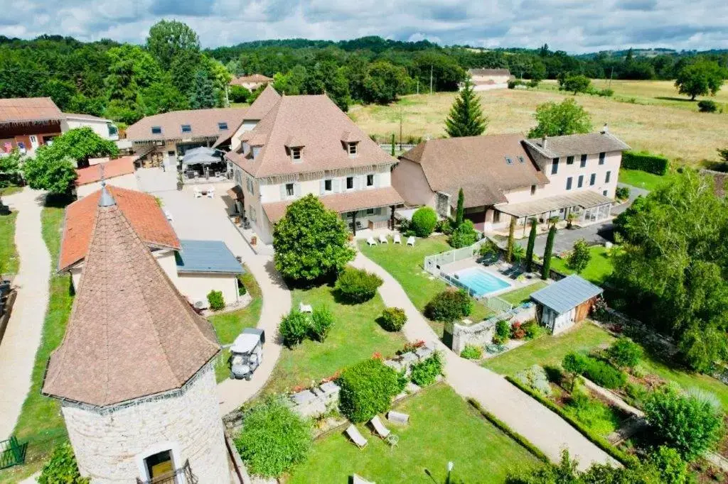 Property building, Bird's-eye View in Les Villas du Domaine de Suzel