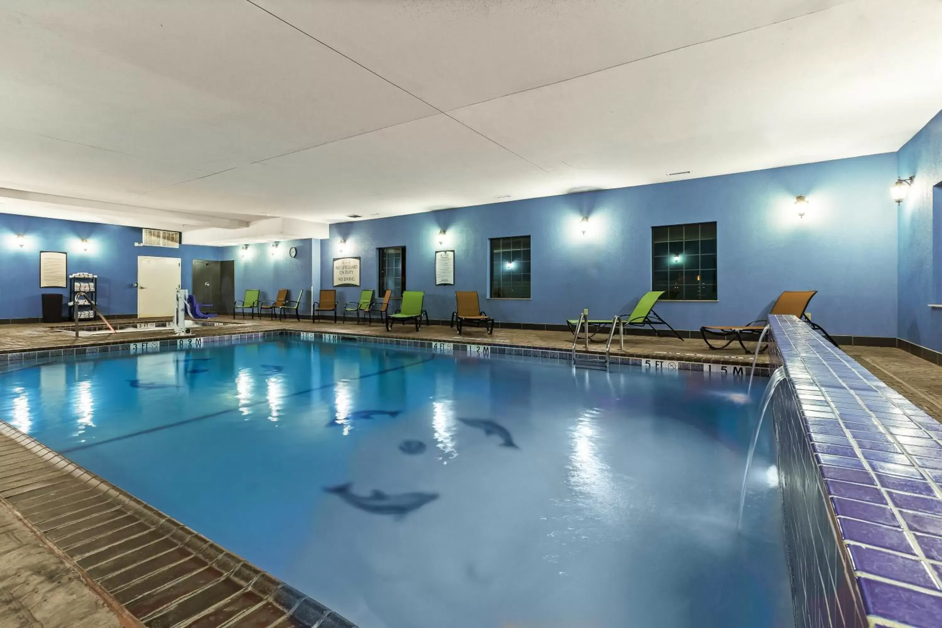 Swimming pool in Staybridge Suites Amarillo Western Crossing by IHG Swimming pool in Staybridge Suites Amarillo Western Crossing by IHG