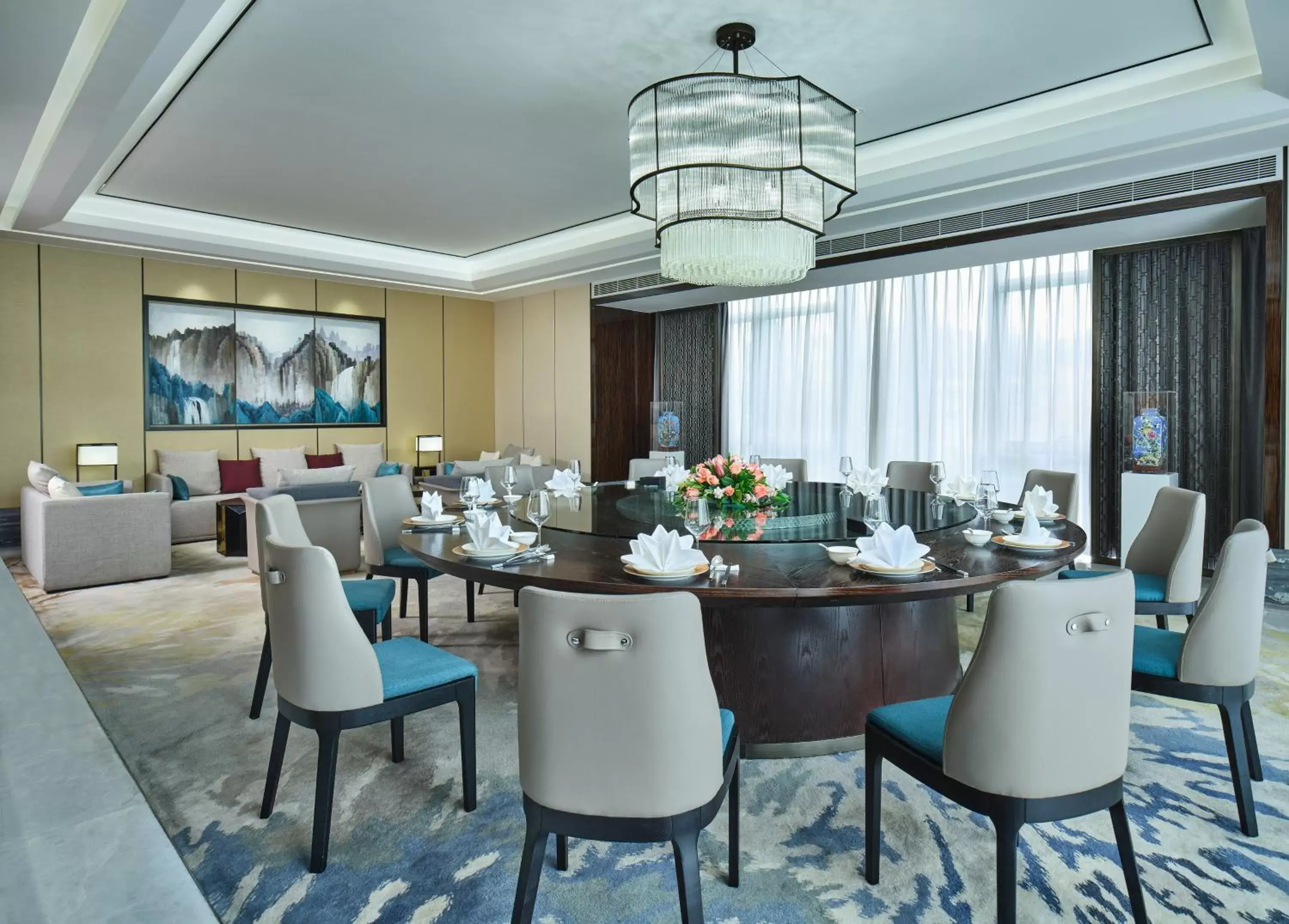 Restaurant/Places to Eat in Holiday Inn Guangzhou South Lake, an IHG Hotel