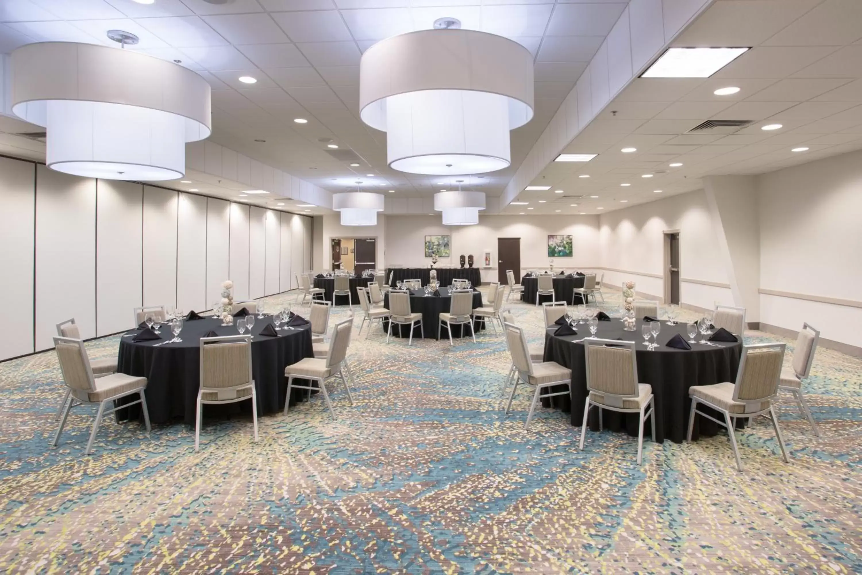 Meeting/conference room, Banquet Facilities in Holiday Inn Little Rock-Airport-Conference Center, an IHG Hotel