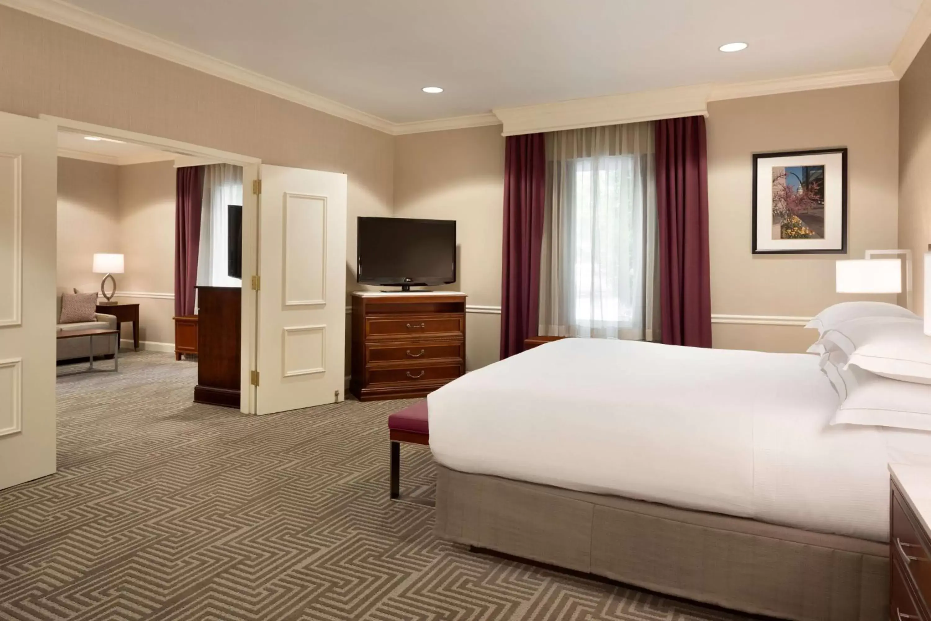 Bedroom in Hilton St. Louis Frontenac