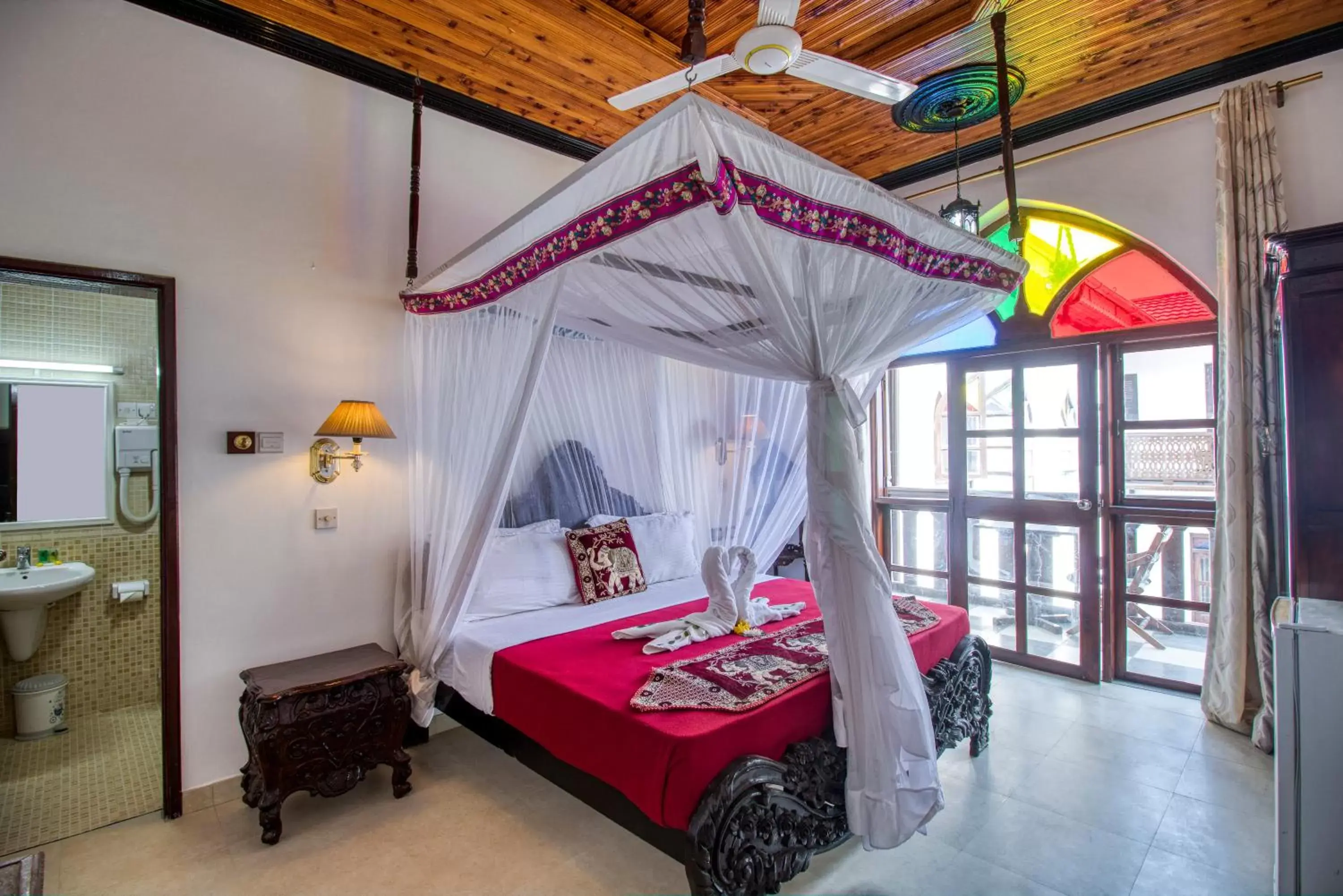 Double Room with Balcony and Sea View - single occupancy in Tembo House Hotel Double Room with Balcony and Sea View - single occupancy in Tembo House Hotel