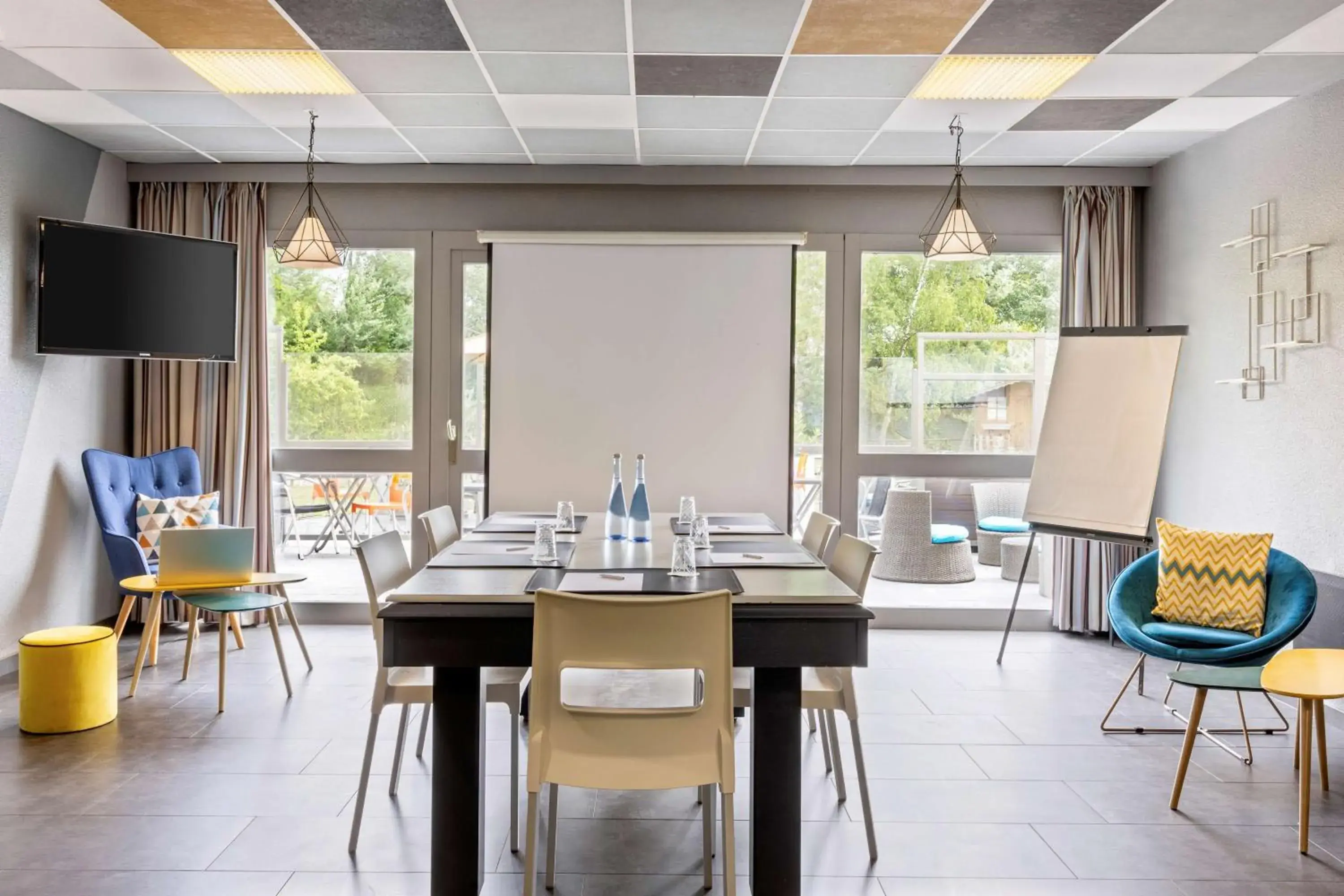 Meeting/conference room in Sure Hotel by Best Western Lille Tourcoing