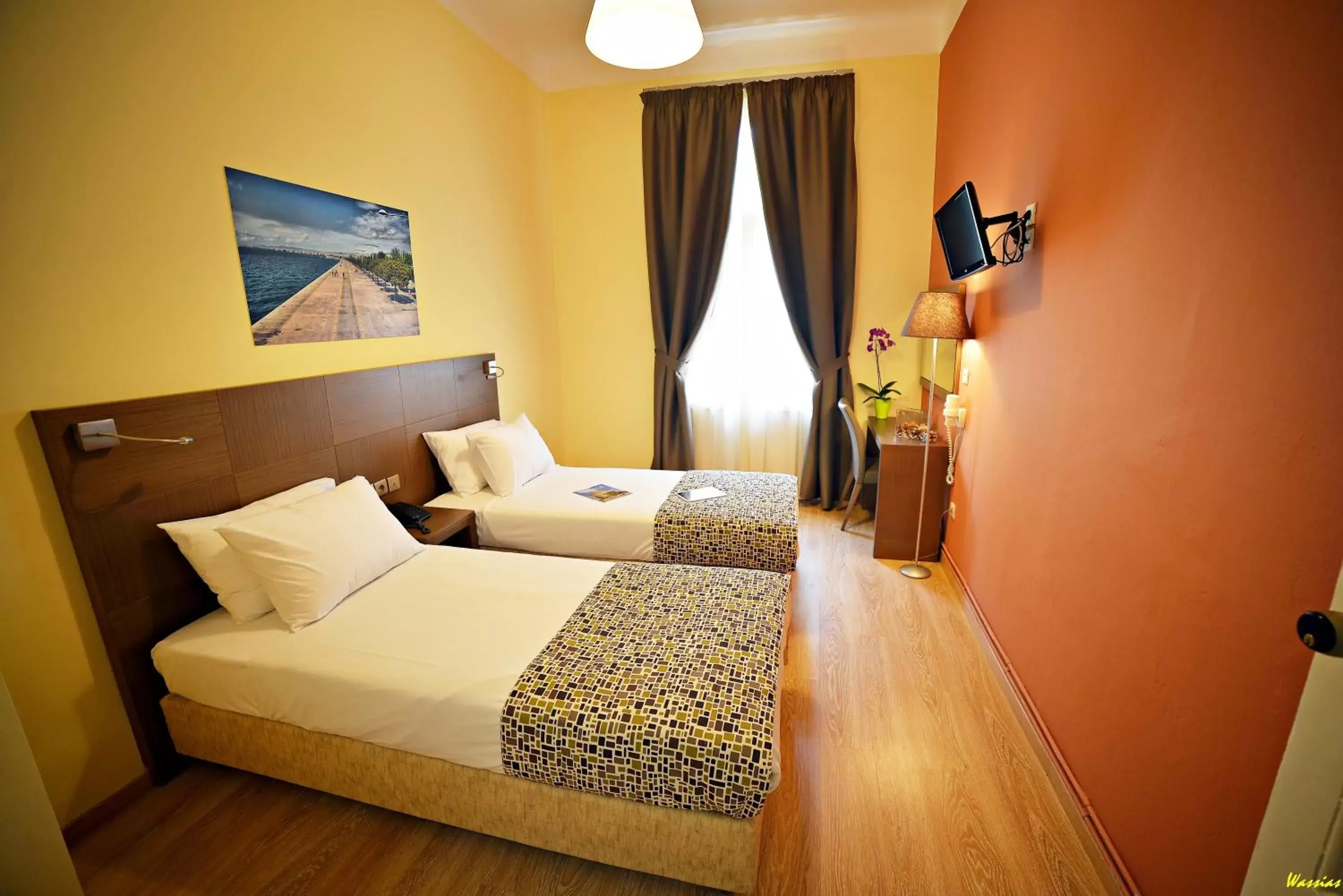 Photo of the whole room, Bed in Orestias Kastorias