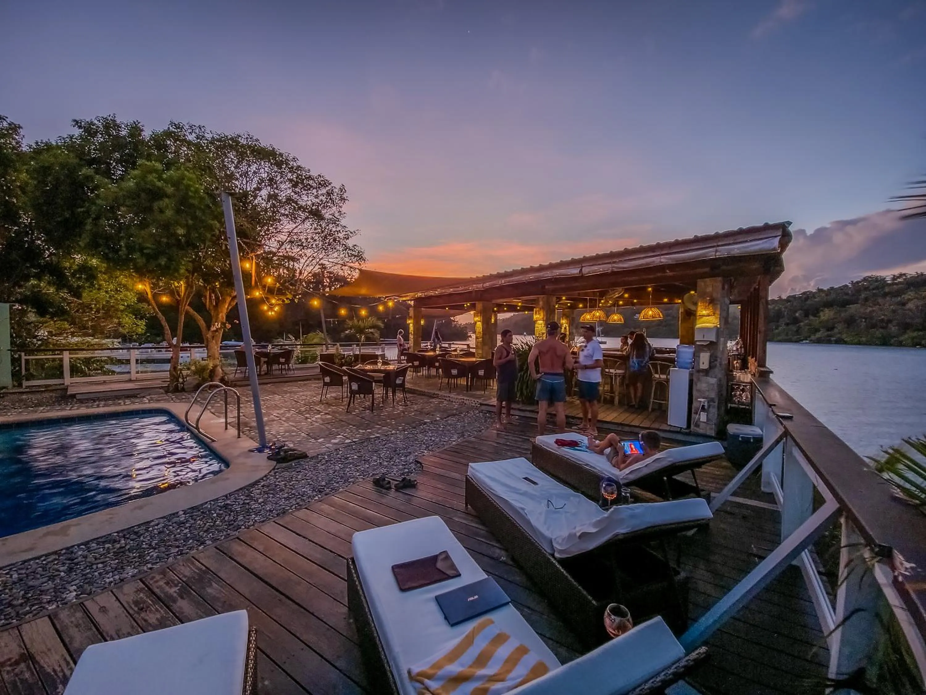 Property building in Edgewater Dive & Spa Resort