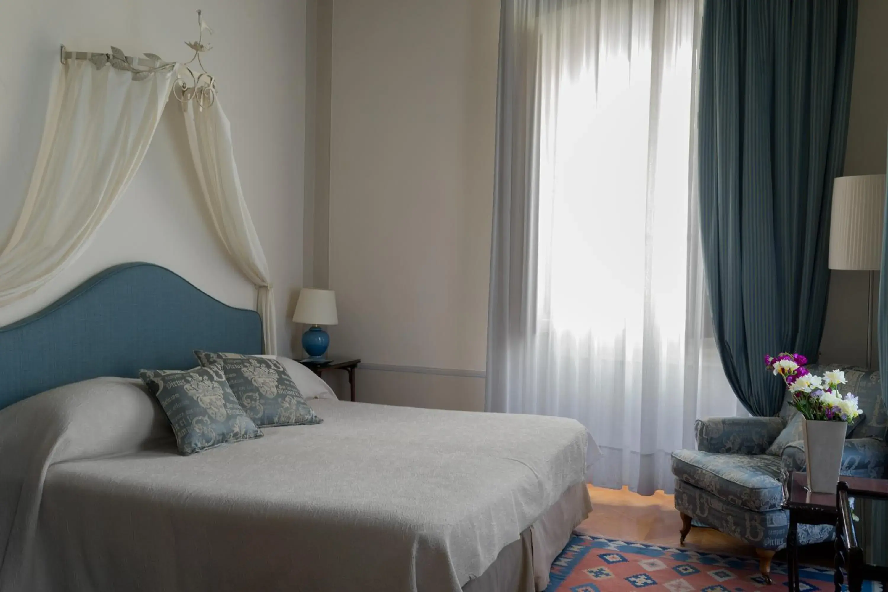 Photo of the whole room, Bed in Albergo Pietrasanta