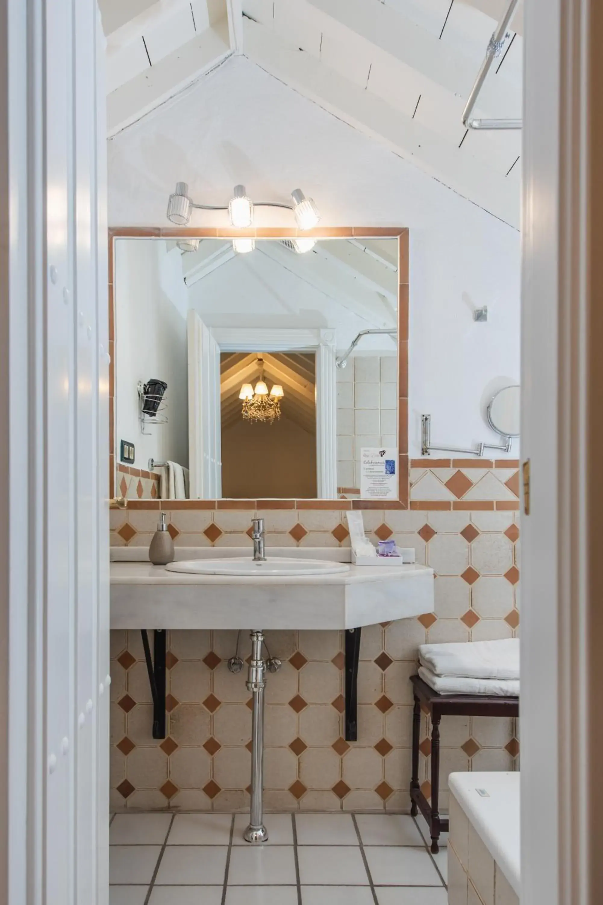 Bathroom in Hotel Rosa De oro