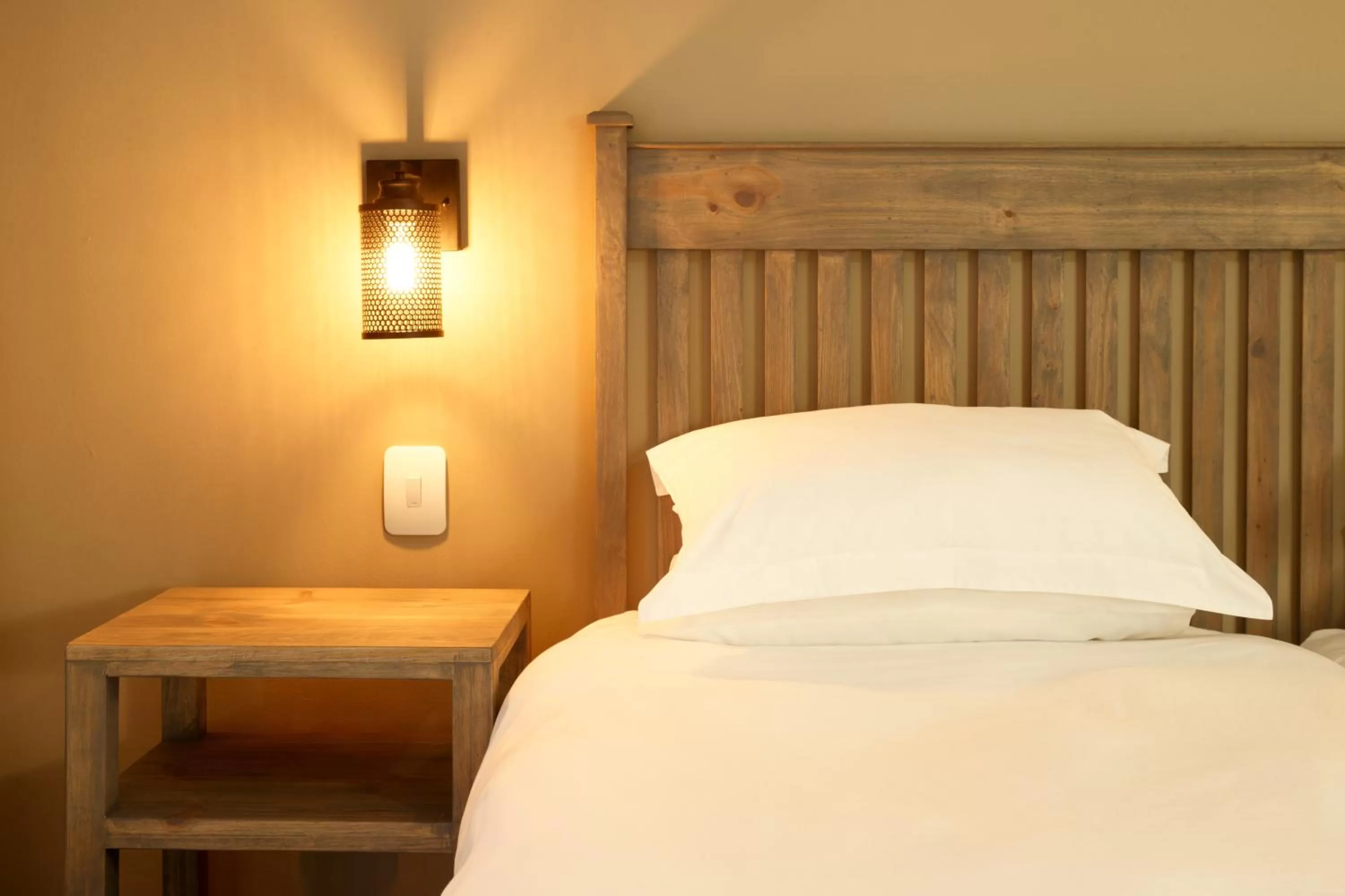 Bedroom, Bed in Loerie Guest Lodge