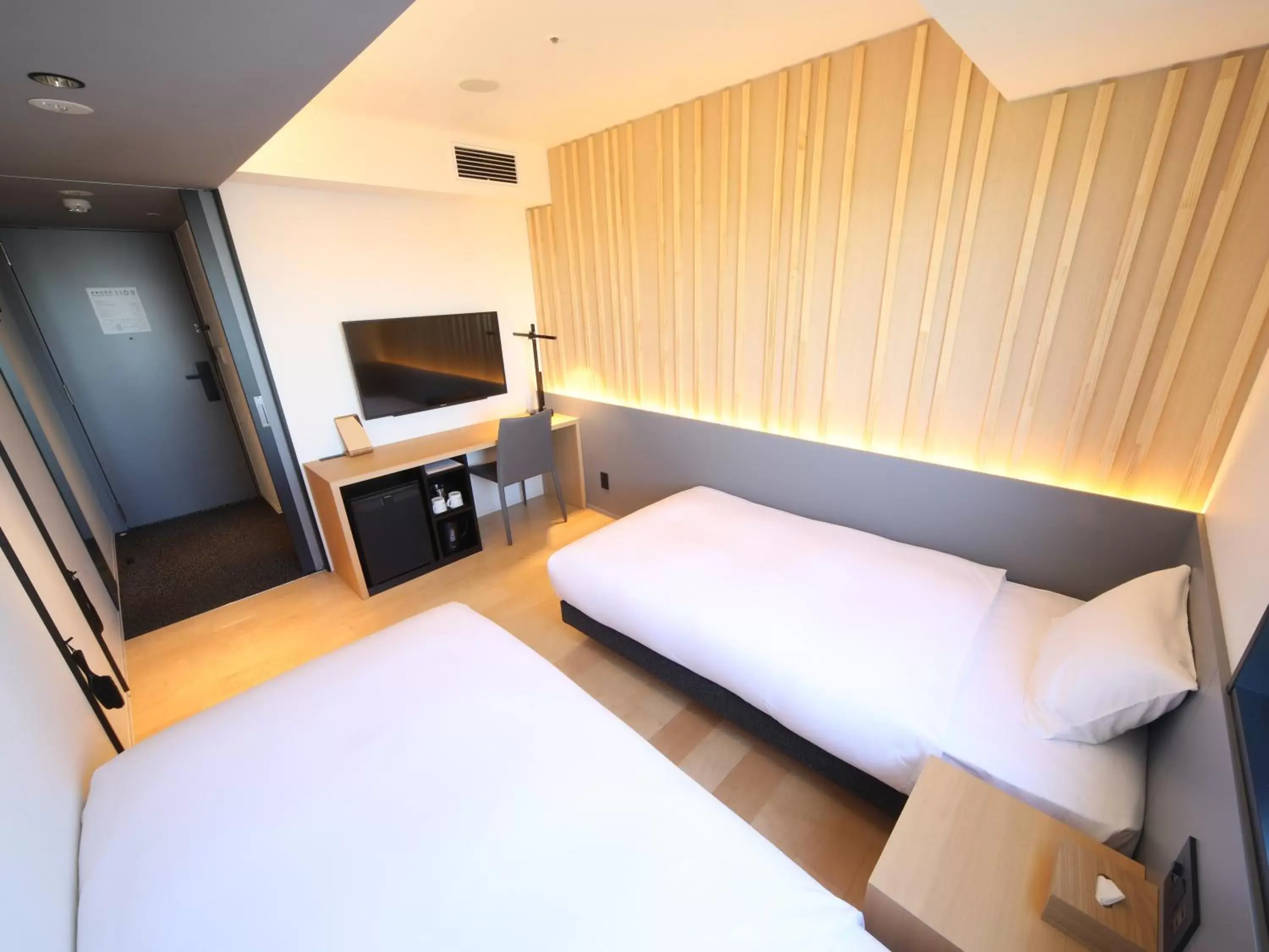 Bed in hotel androoms Nagoya Sakae