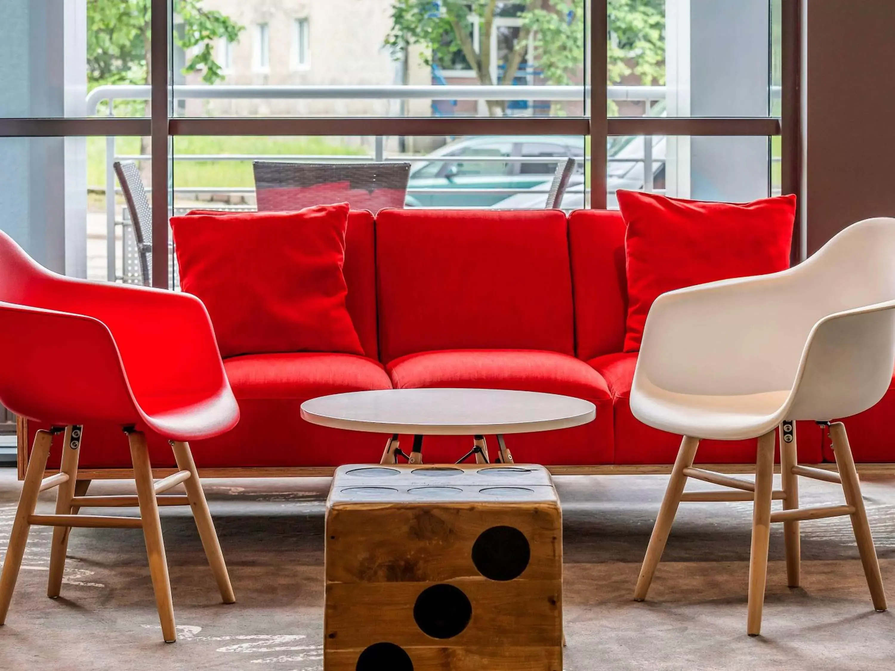 Property building, Seating Area in Ibis Szczecin Centrum