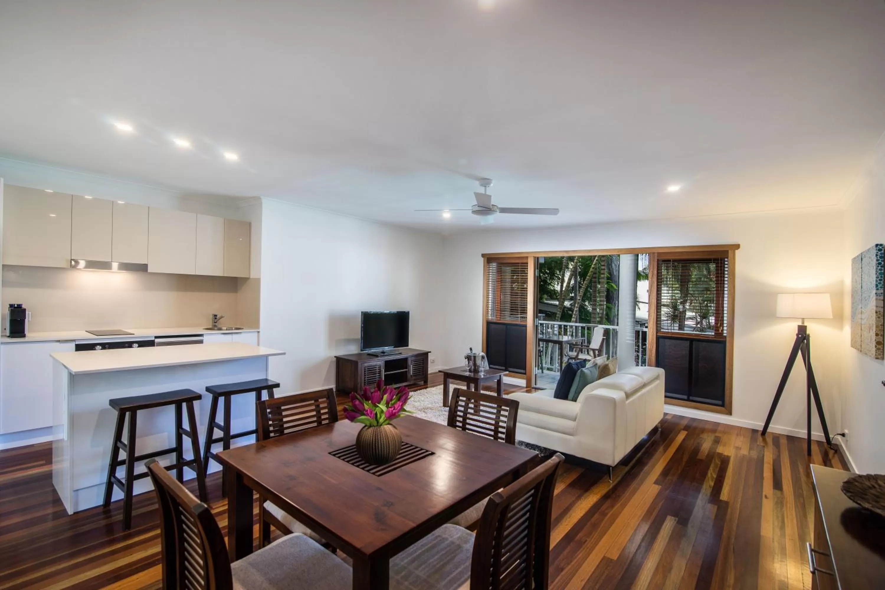 Living room in South Pacific Resort & Spa Noosa