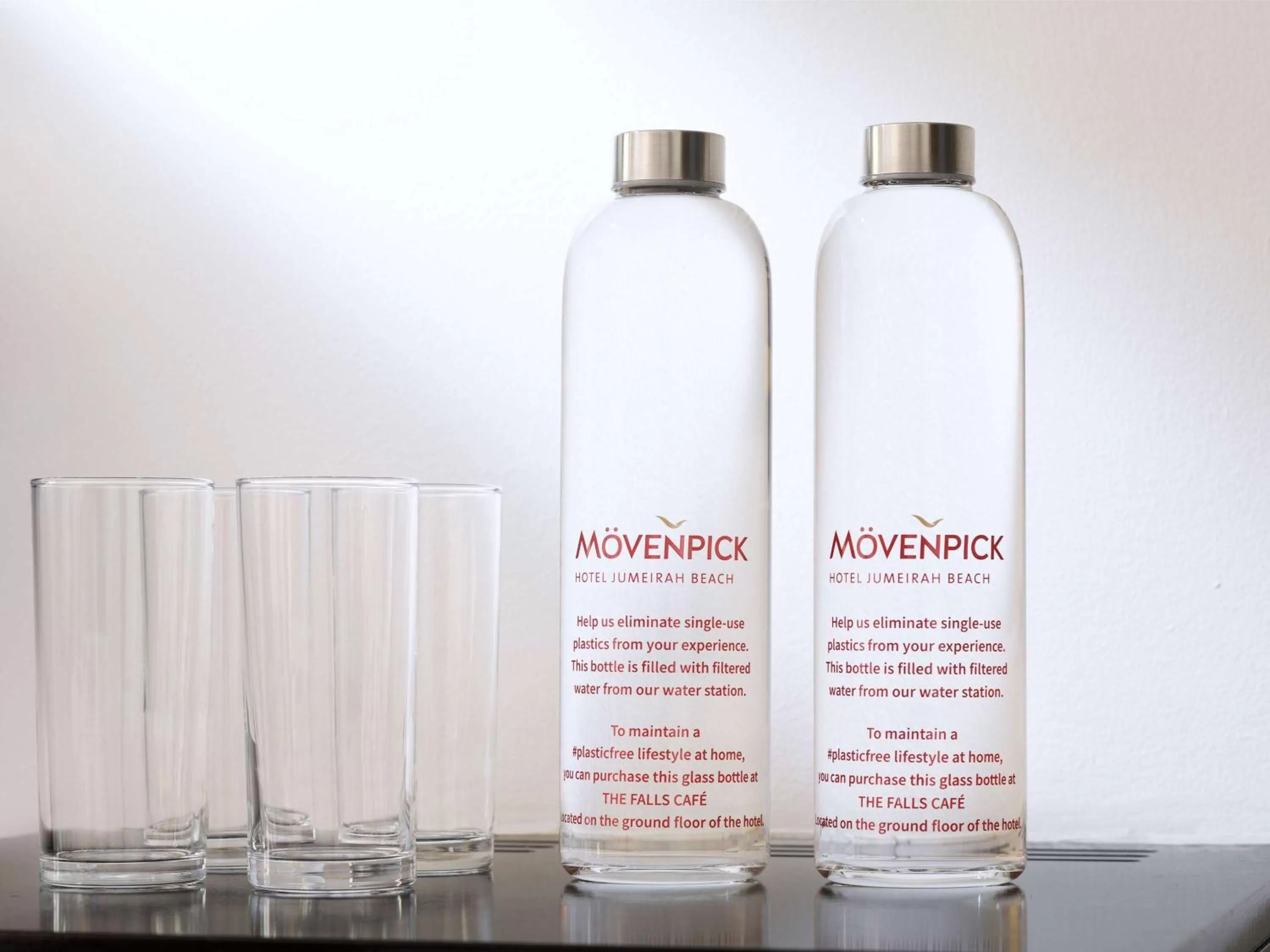 Executive Suite Partial Sea View with Balcony in Mövenpick Hotel Jumeirah Beach