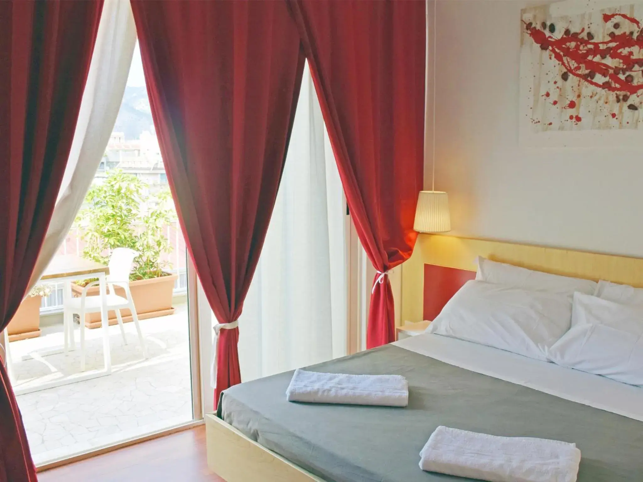 Day, Bed in Bio Hotel Palermo