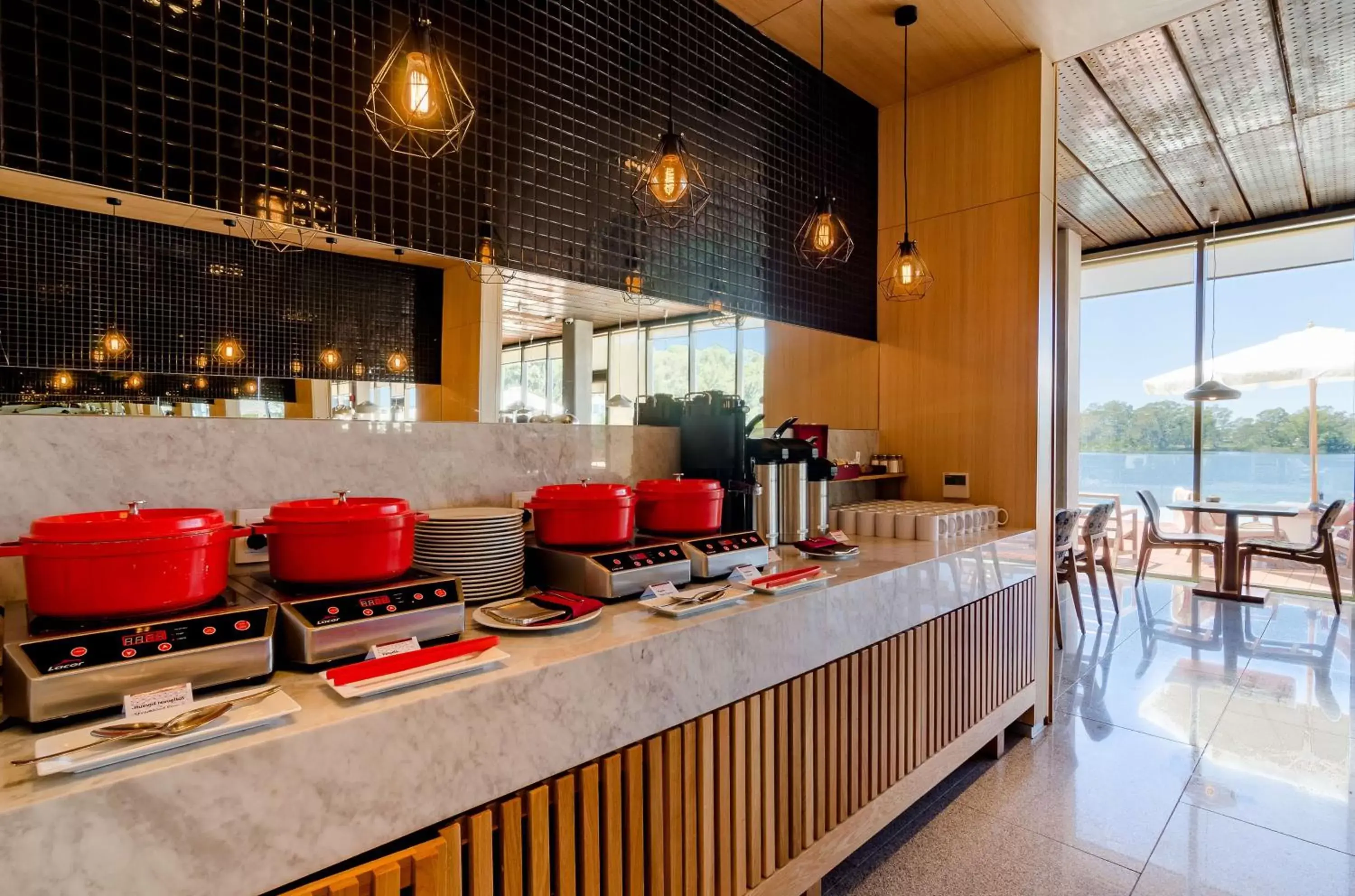 Breakfast in Hampton By Hilton Montevideo Carrasco Breakfast in Hampton By Hilton Montevideo Carrasco