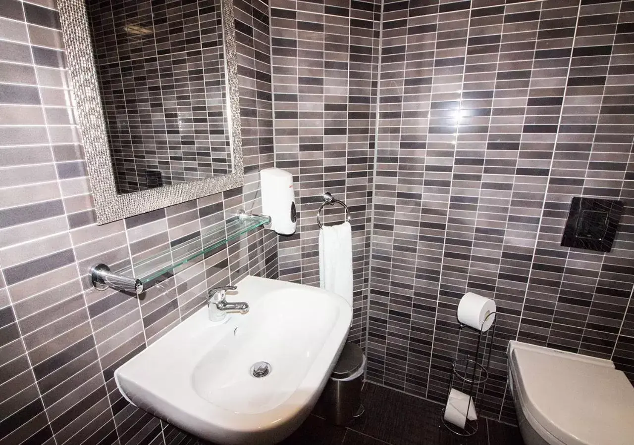 Toilet, Bathroom in Namaste Palace Hotel