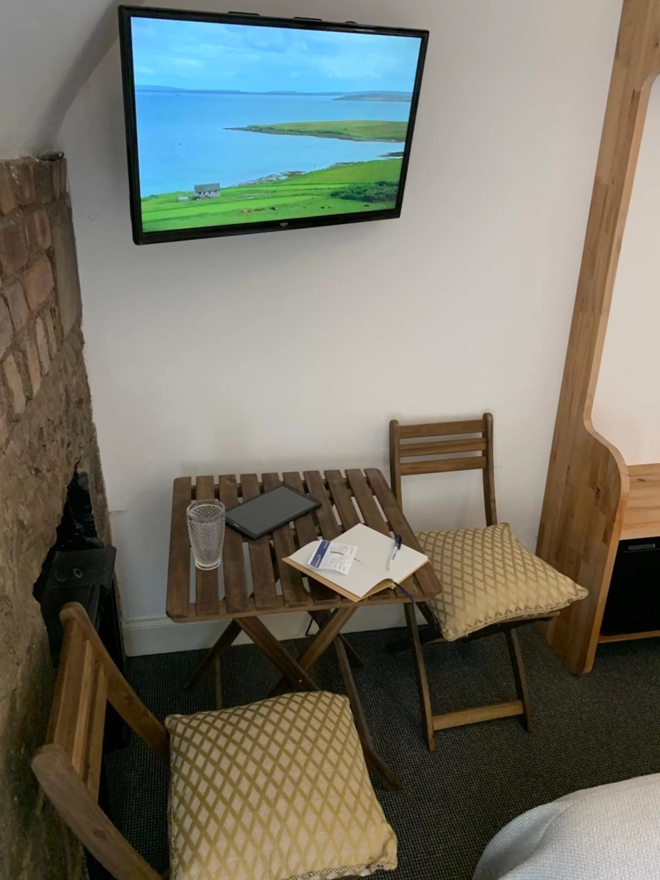 Seating area in Royal Mile Balconies by the Castle