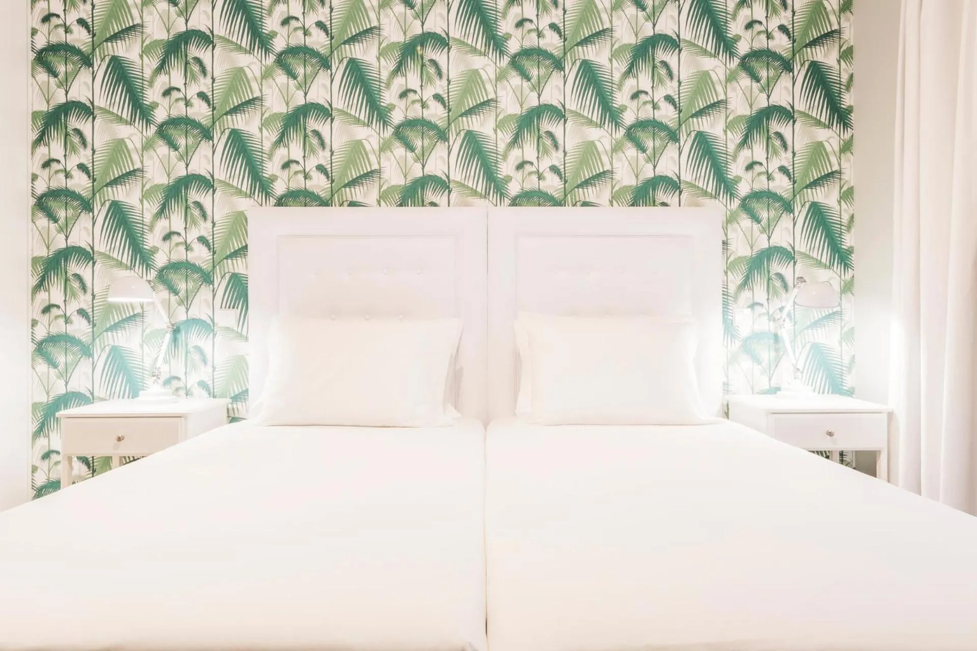 Bed in Eden Villas & Apartments