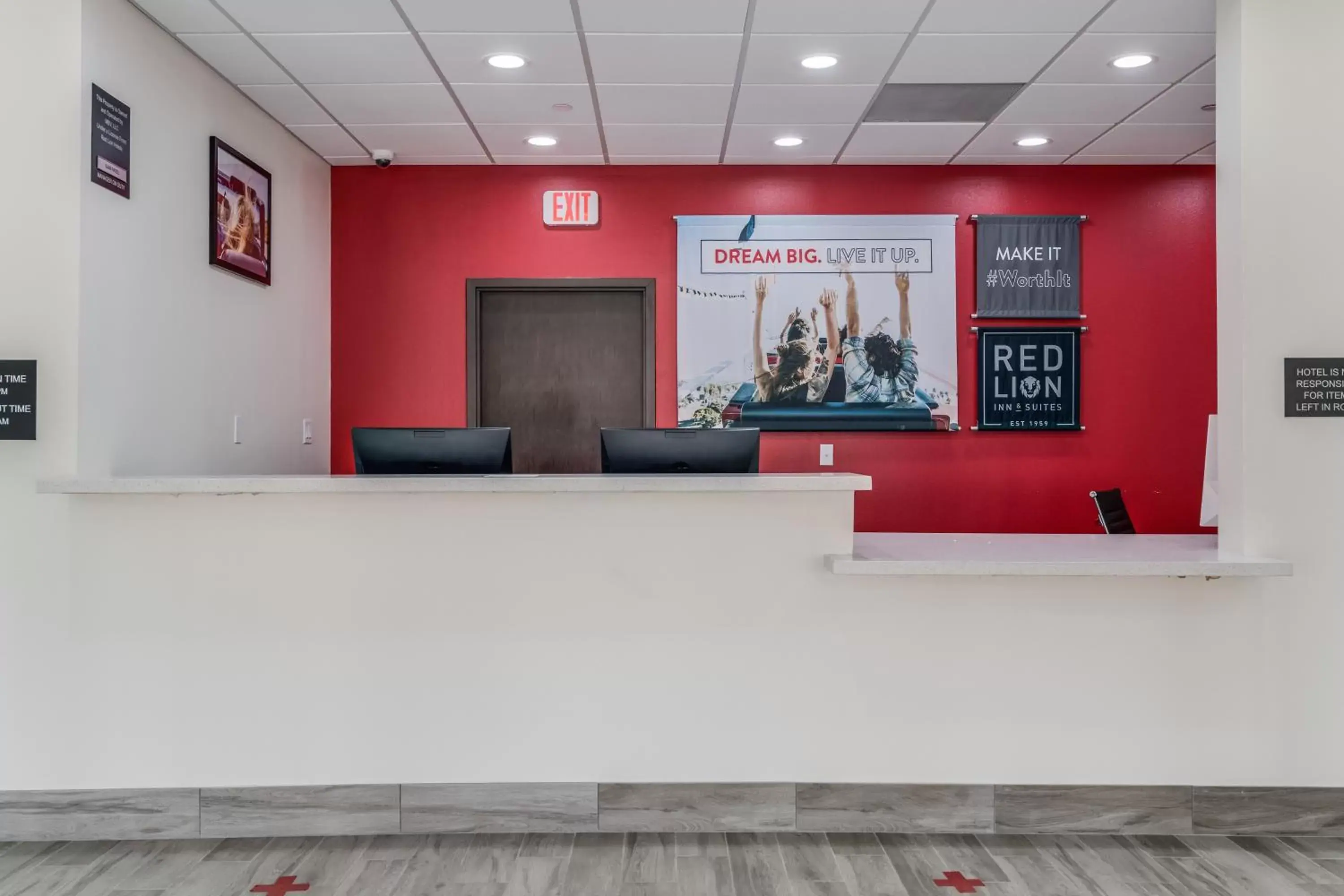 Lobby or reception, Lobby/Reception in Red Lion Inn & Suites Katy