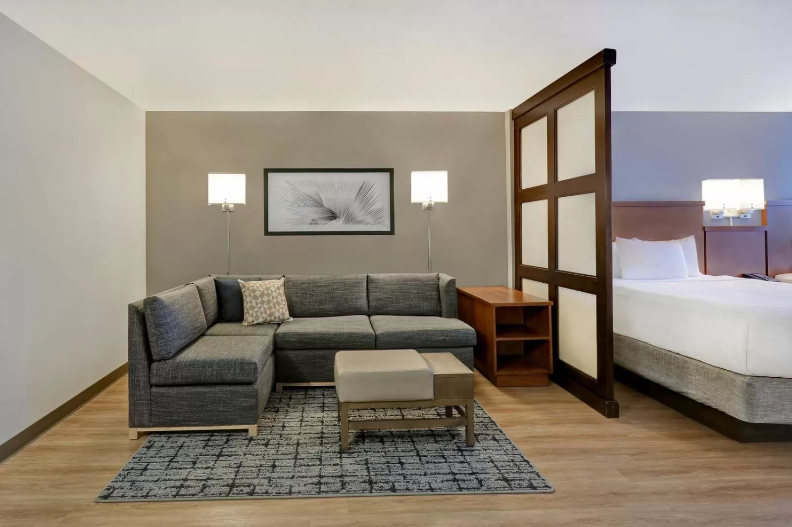 Living room, Bed in Hyatt Place San Antonio North Stone Oak