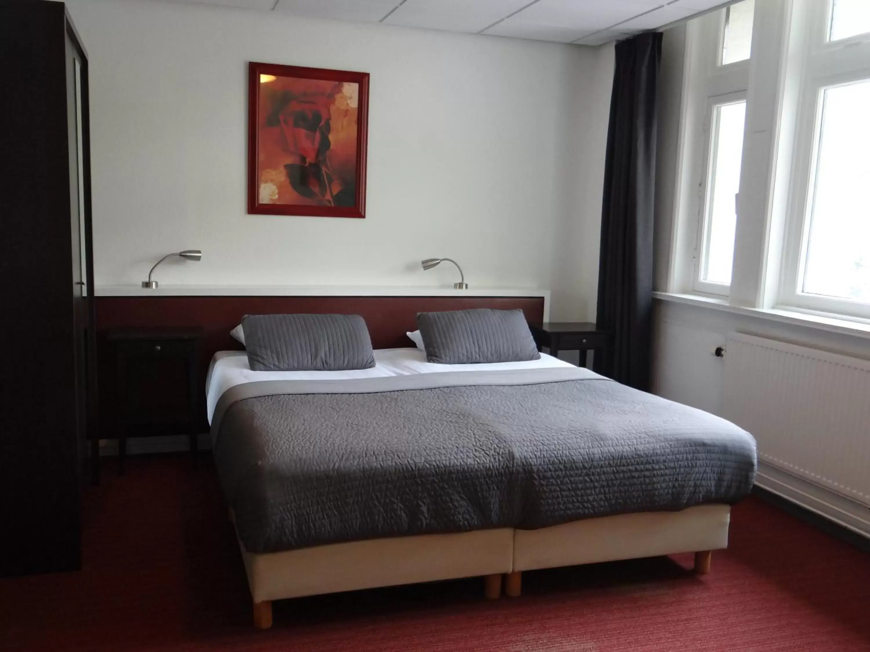 Bed in Tulip Inn Heerlen City Centre Bed in Tulip Inn Heerlen City Centre