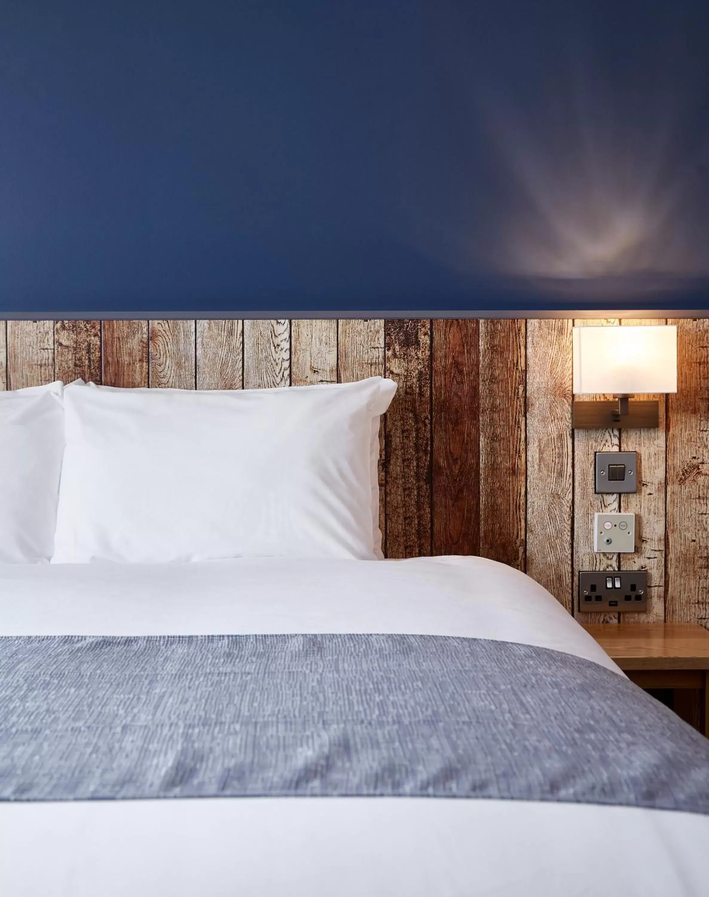 Double Room - Disability Access in The Churchill By Greene King Inns Double Room - Disability Access in The Churchill By Greene King Inns