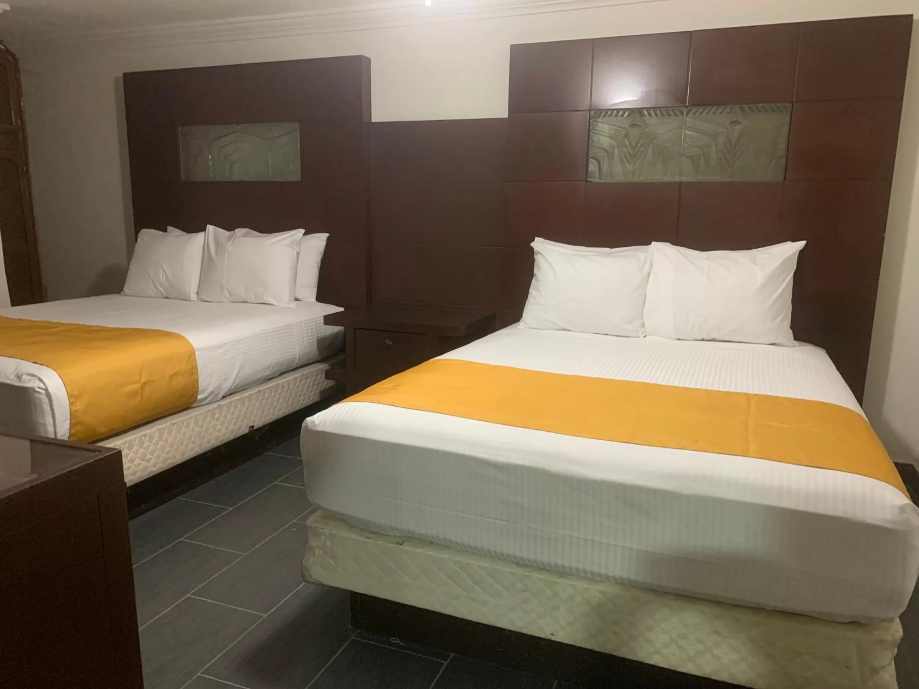 Bed in HOTEL DORADO DIAMANTE