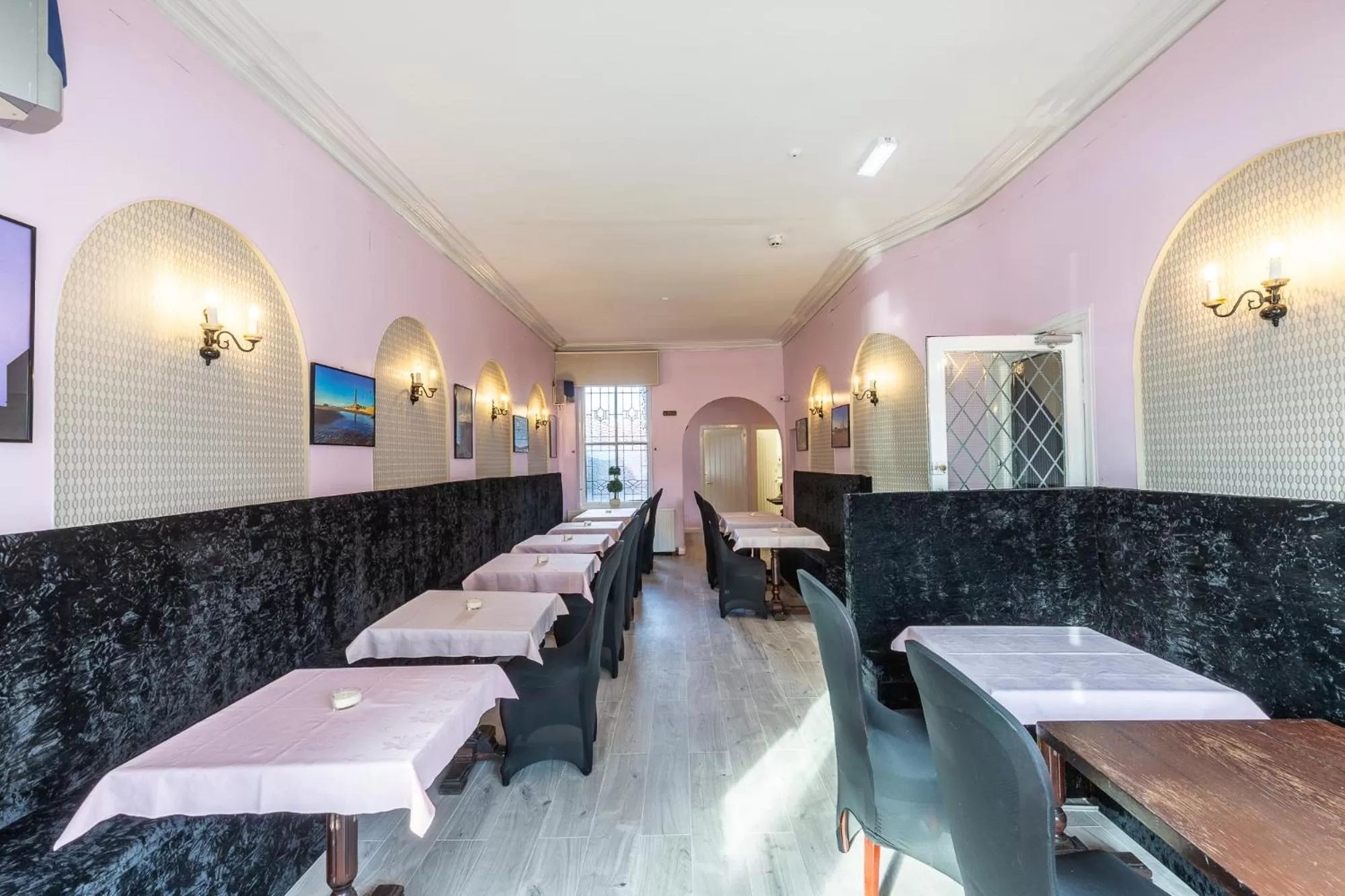 Dining area, Restaurant/Places to Eat in Pier Walk Hotel