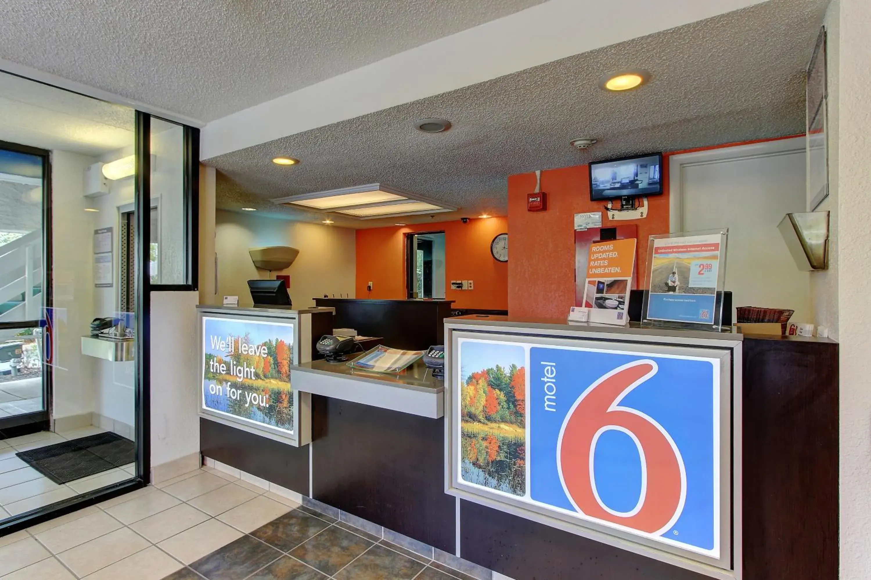 Lobby or reception in Motel 6-York, PA Lobby or reception in Motel 6-York, PA