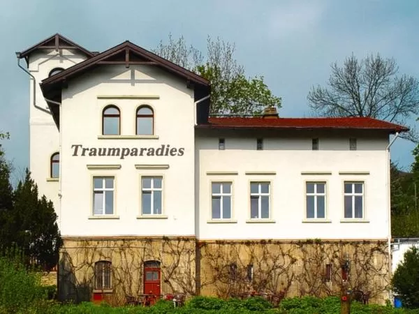 Facade/entrance in Traumparadies