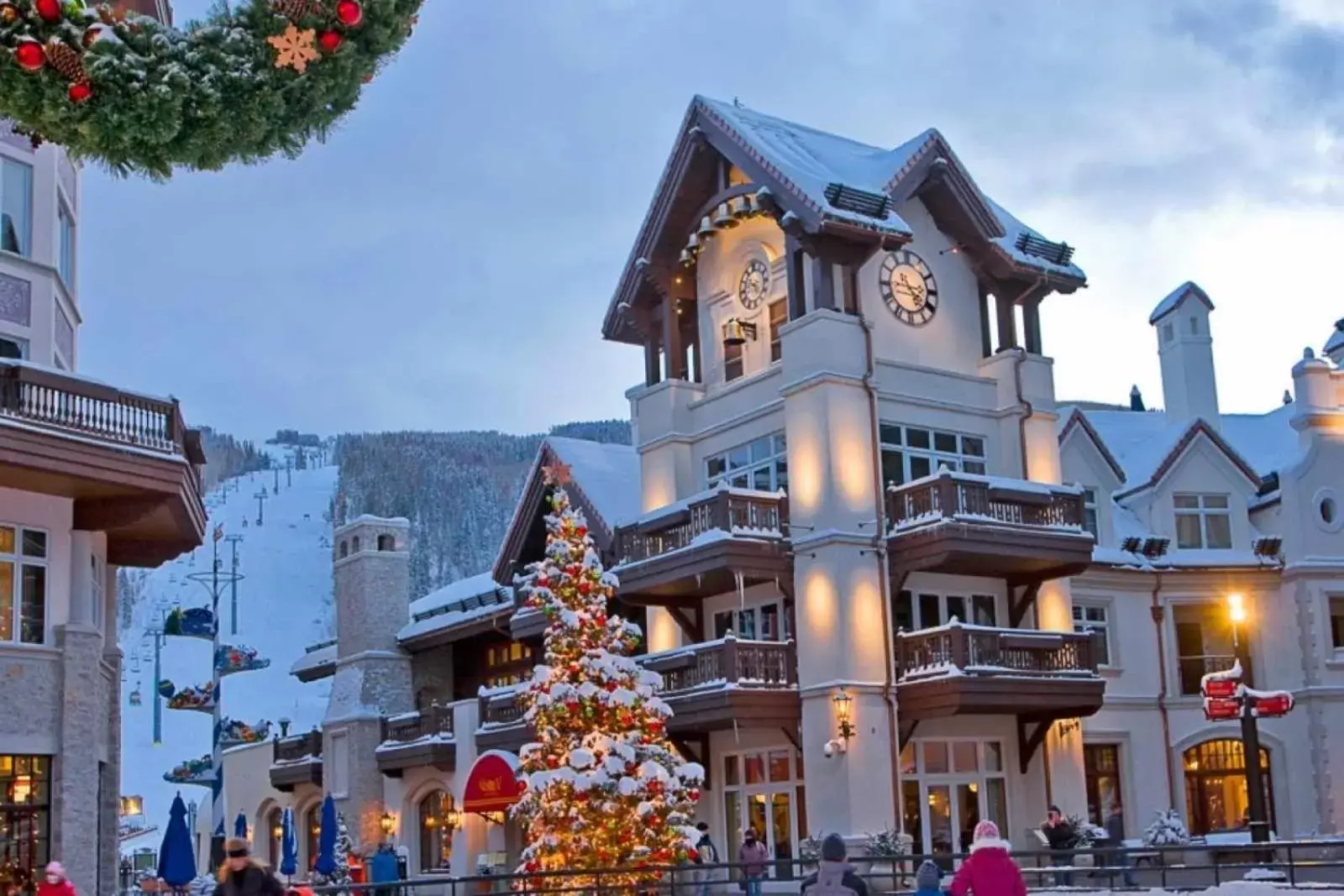 Shopping Area, Property Building in Bluegreen's StreamSide at Vail