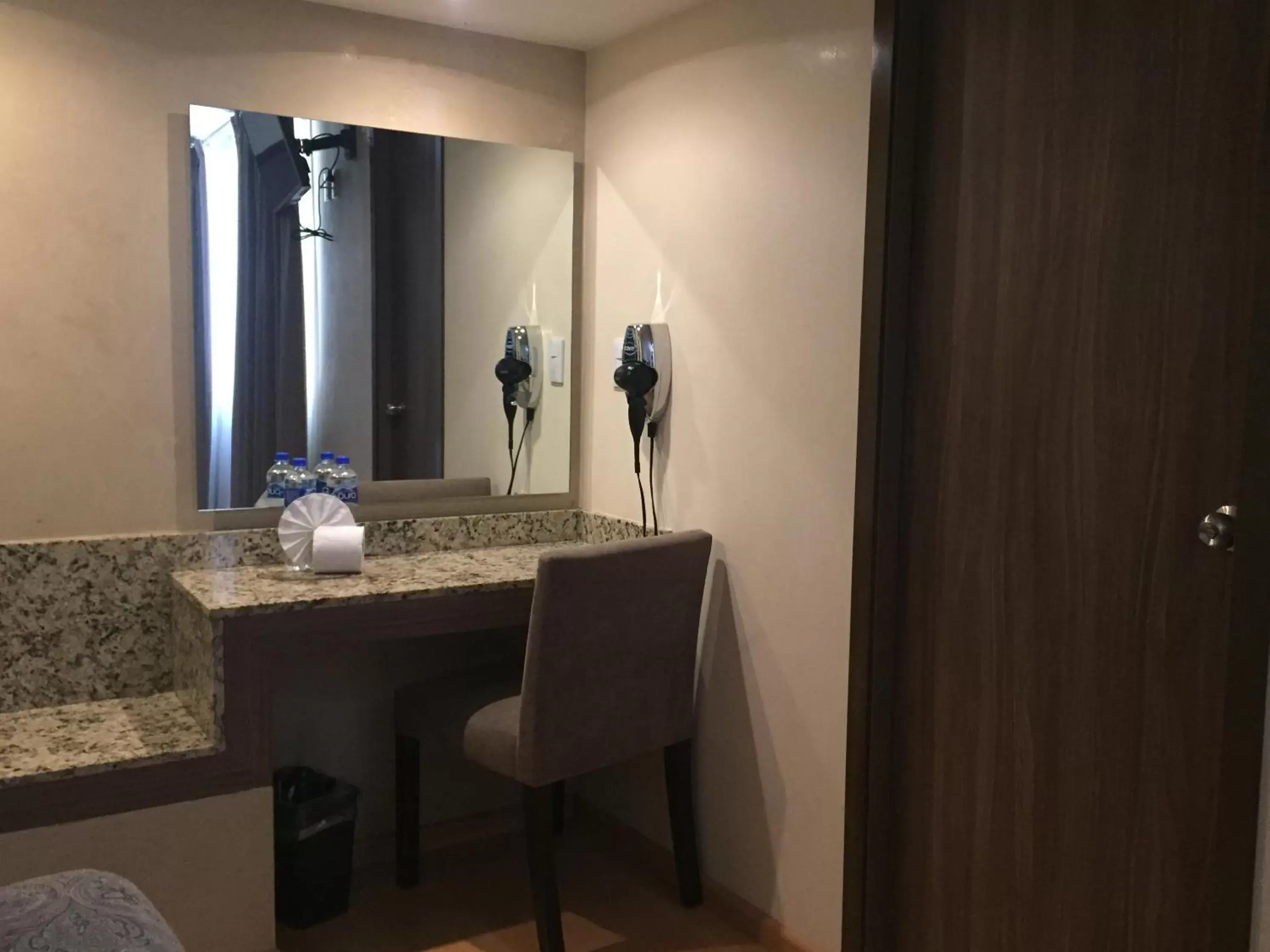Decorative detail, Bathroom in Hotel Castropol