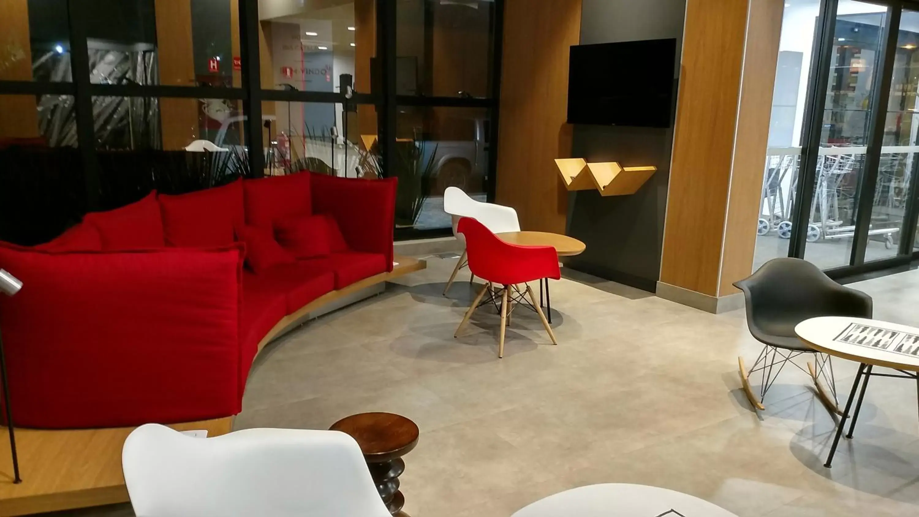 Lounge or bar, Seating Area in ibis Catalao