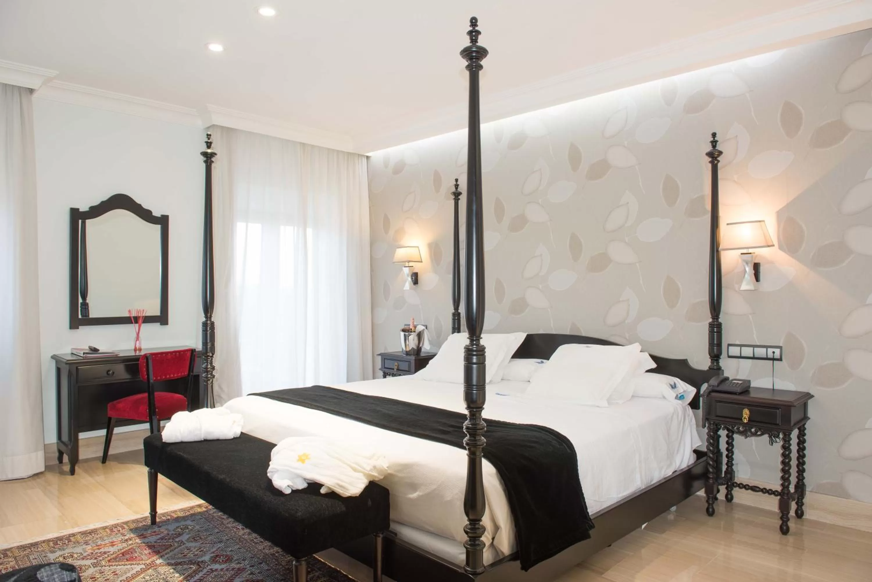 Bed in Hotel Los Angeles Granada