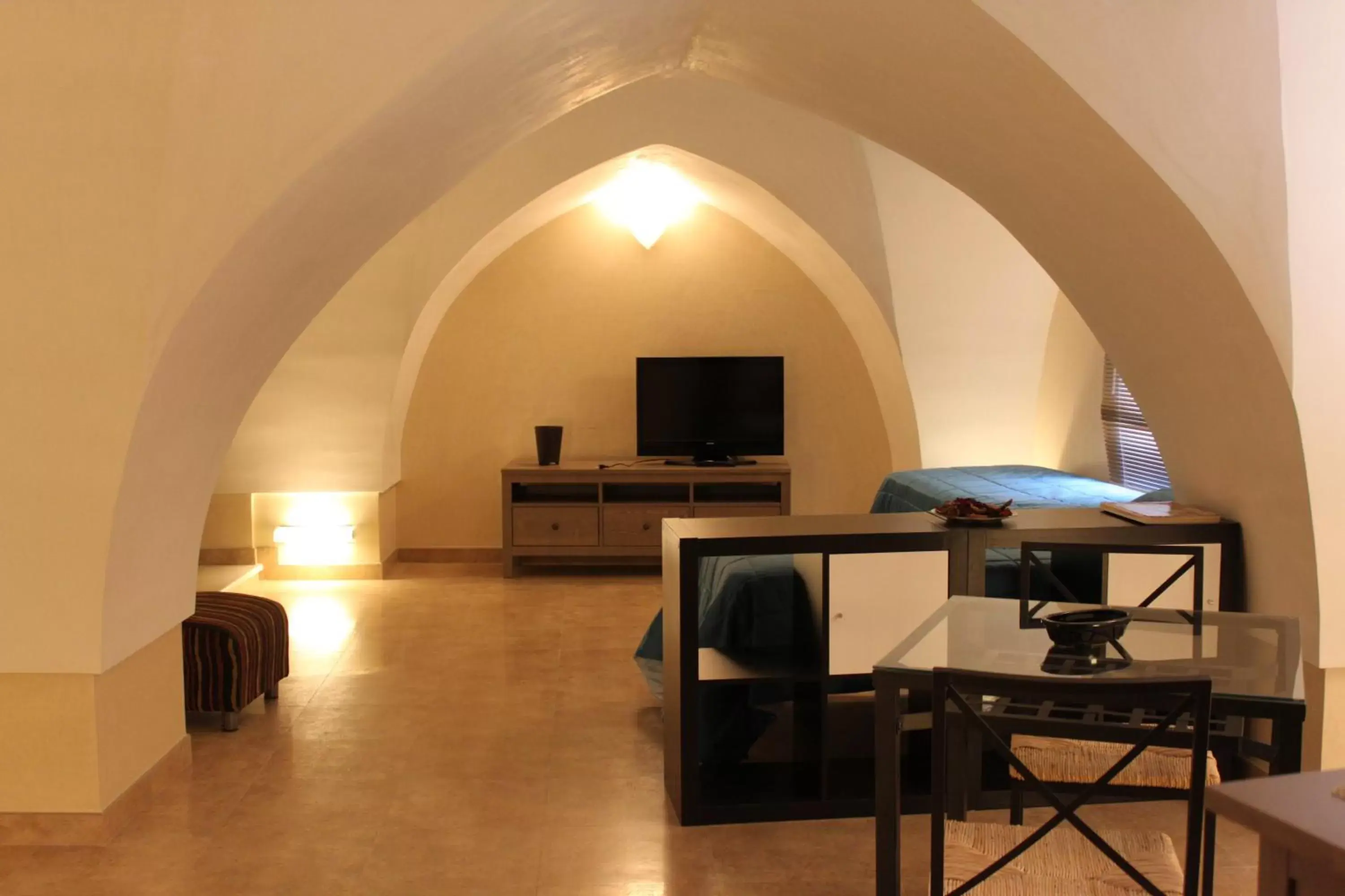 Photo of the whole room, TV/Entertainment Center in Dimora Storica ''Casa Sicuro''