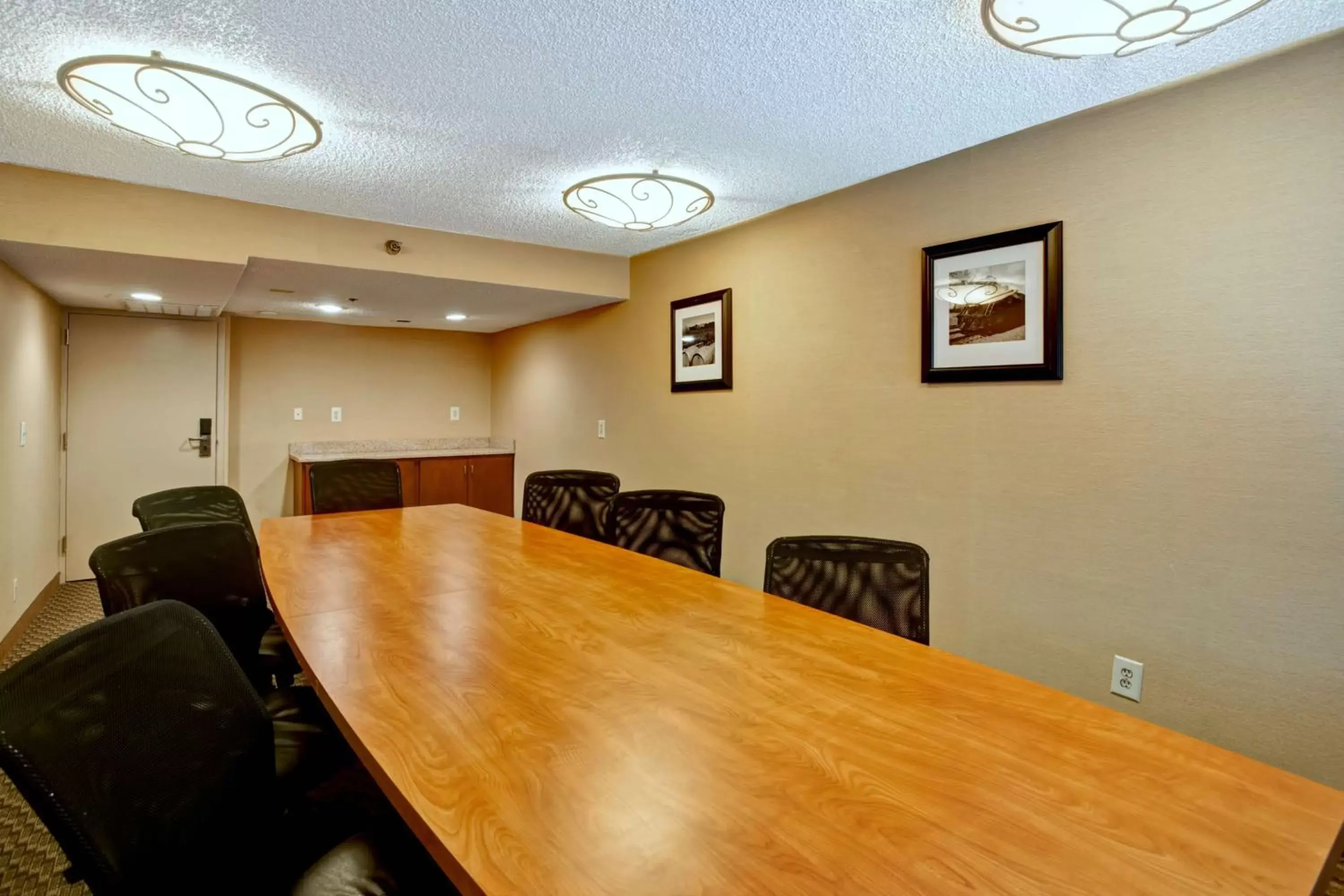 Meeting/conference room in Hampton Inn College Station-Near Texas A&M University