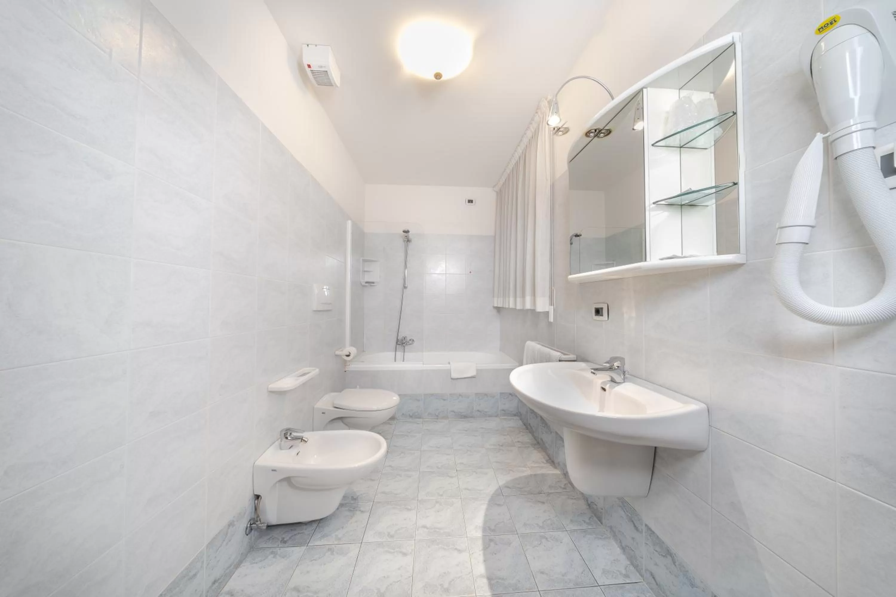 Bathroom in Hotel Karinhall