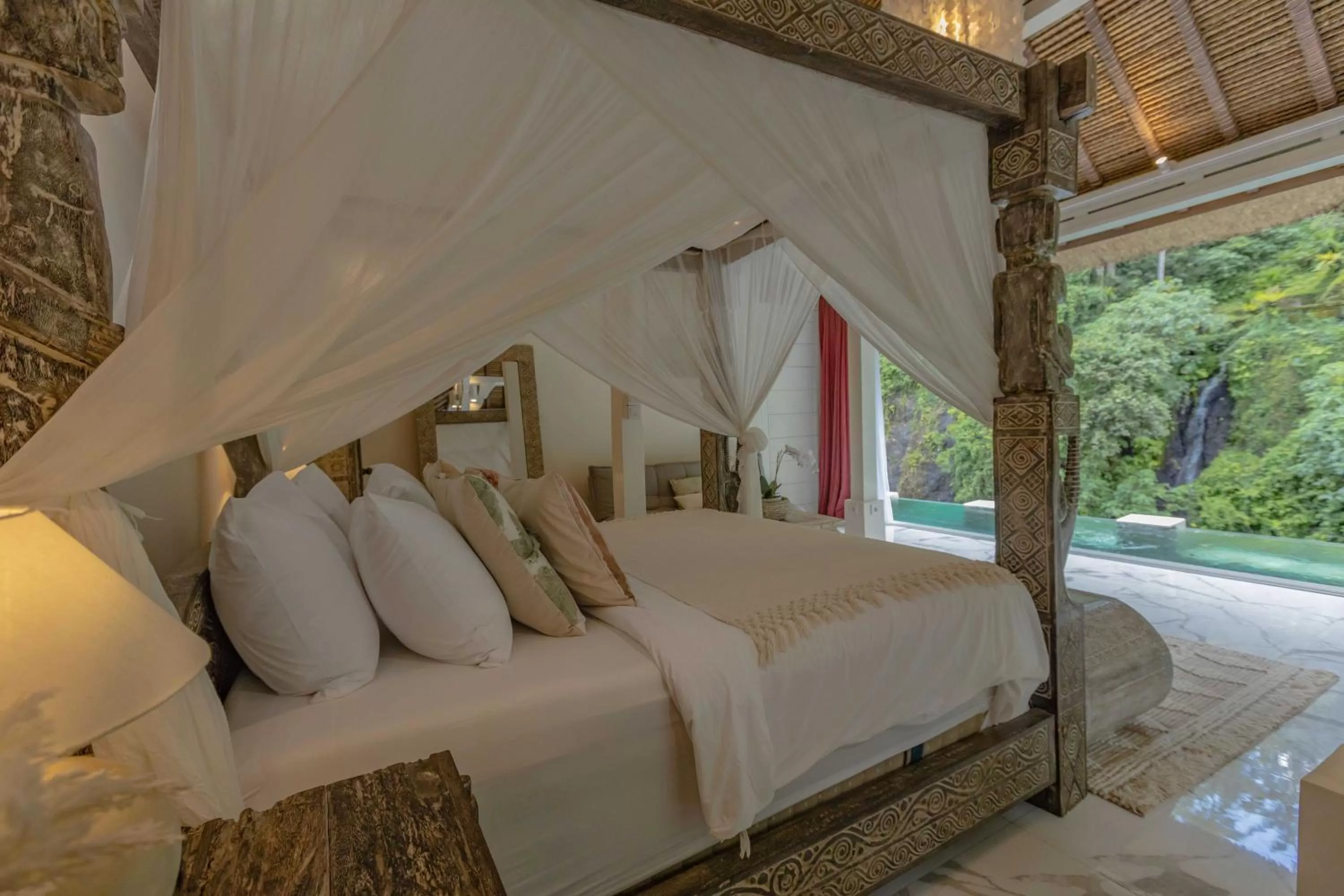 Bed in Villa Cella Bella Ubud