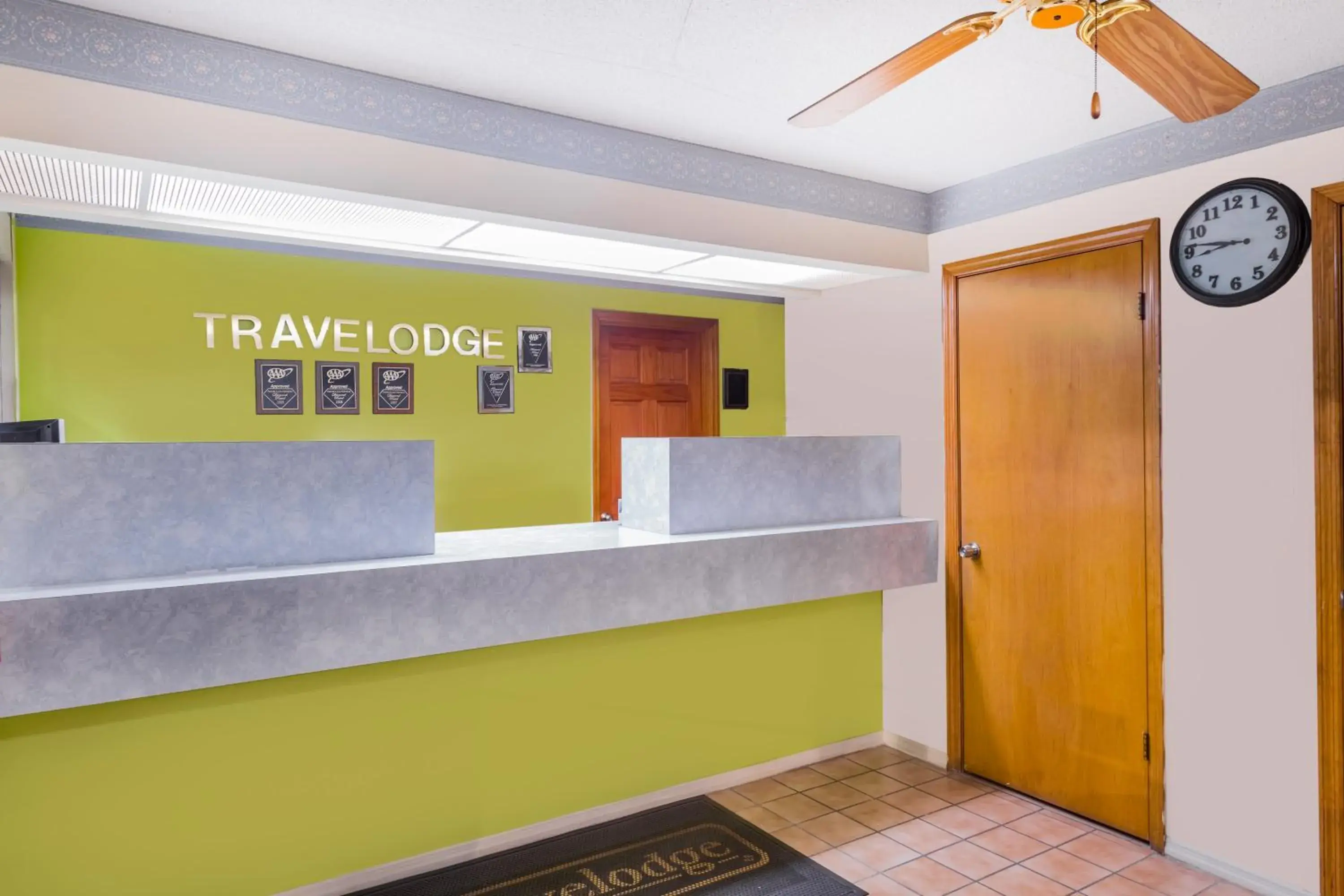 Lobby/Reception in Travelodge by Wyndham Cordele