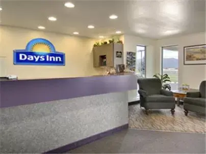 Lobby or reception, Lobby/Reception in Days Inn by Wyndham Missoula Airport