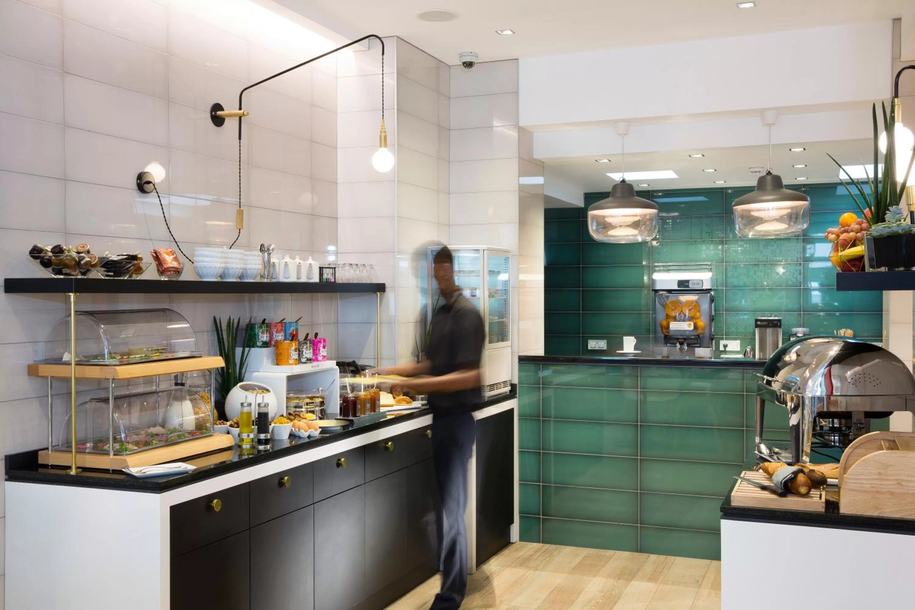 Breakfast in Hotel Haussmann Saint Augustin