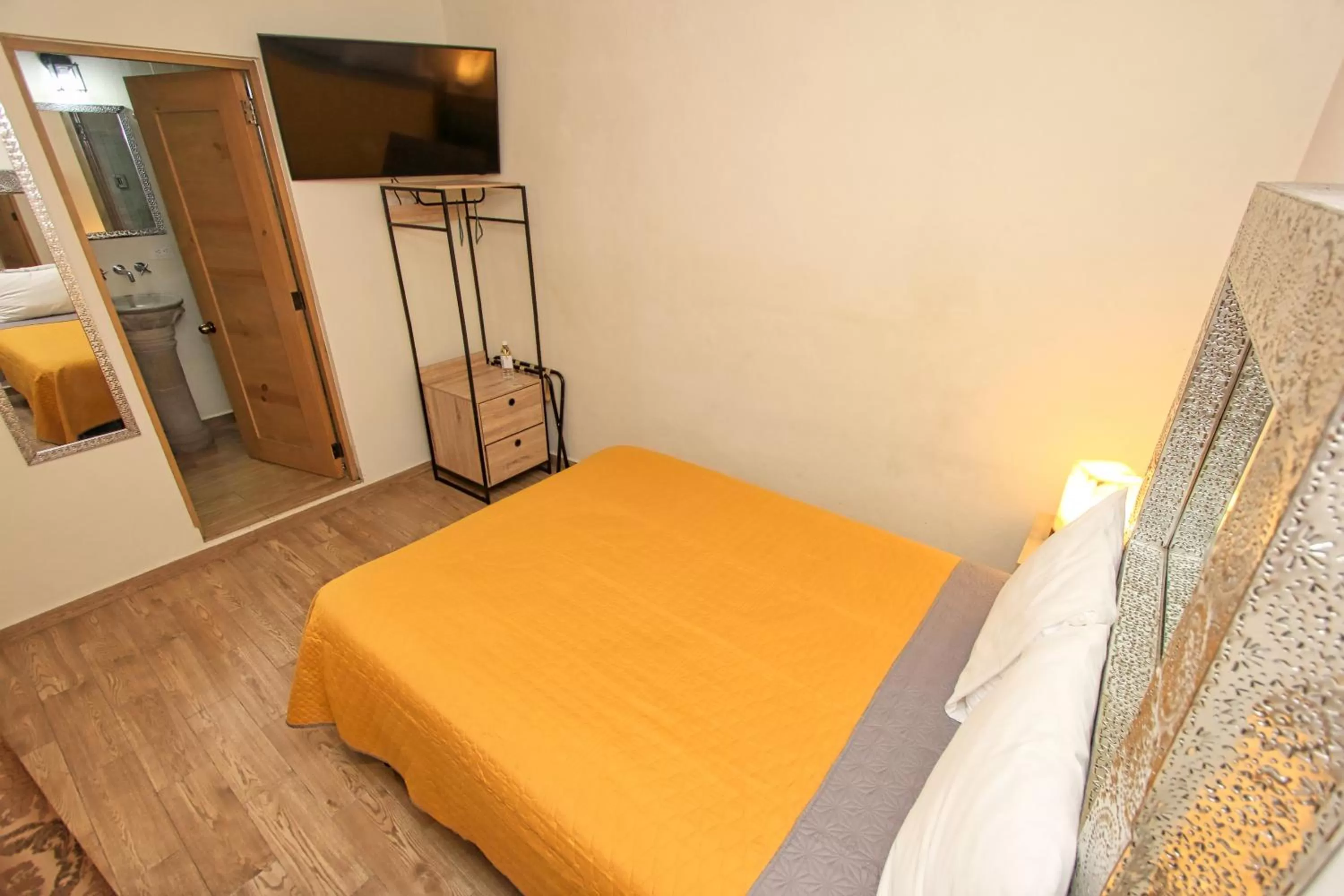 TV and multimedia, Bed in El Secreto