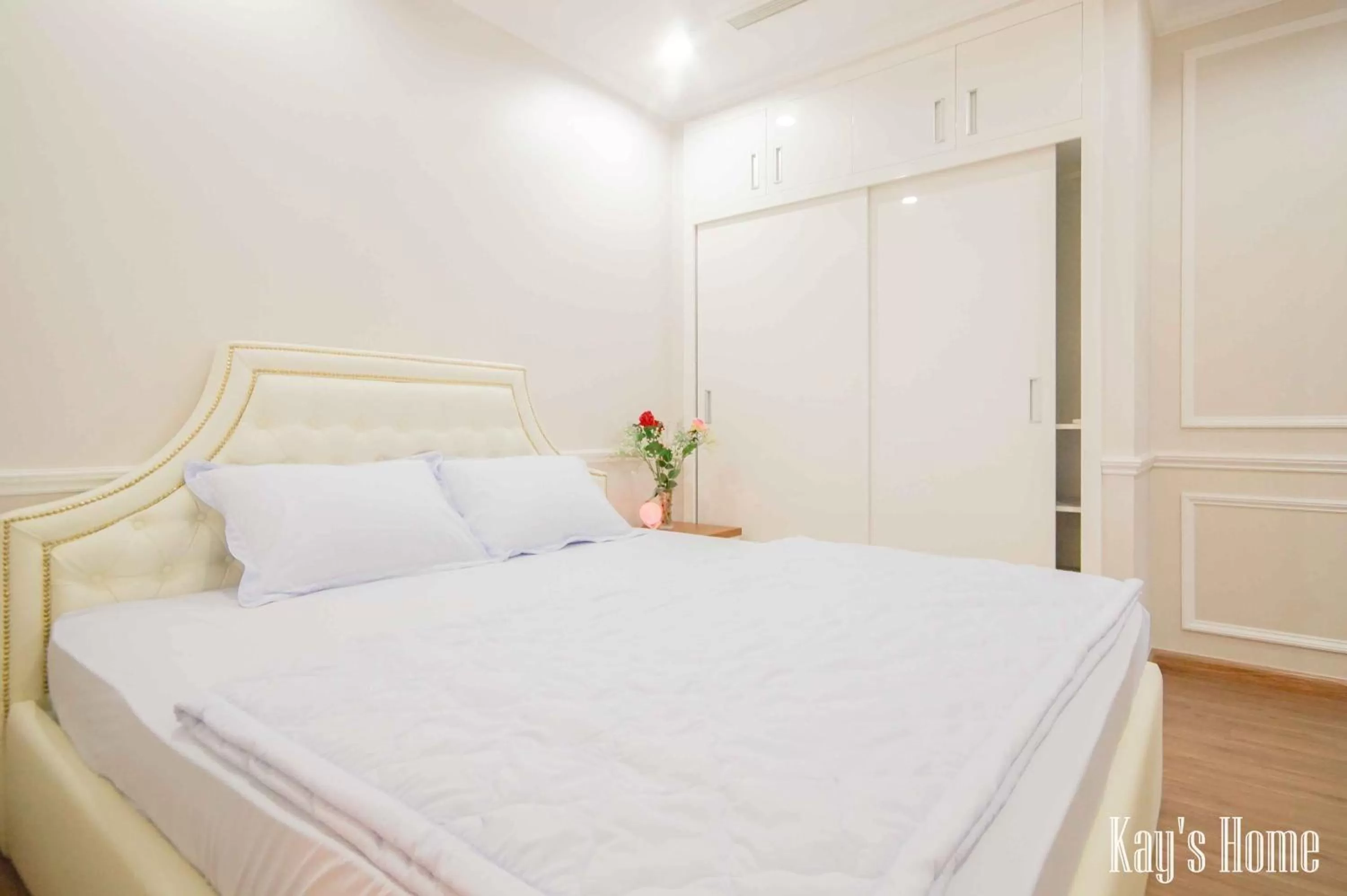 Bed in Vinhomes Central Park-Nice Homes