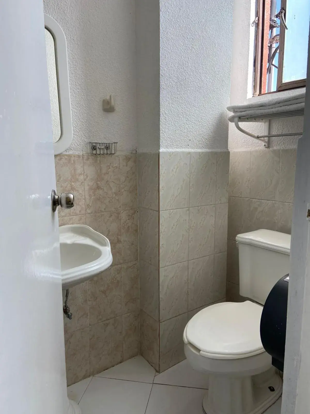 Bathroom in Hotel Nuevo Centenario