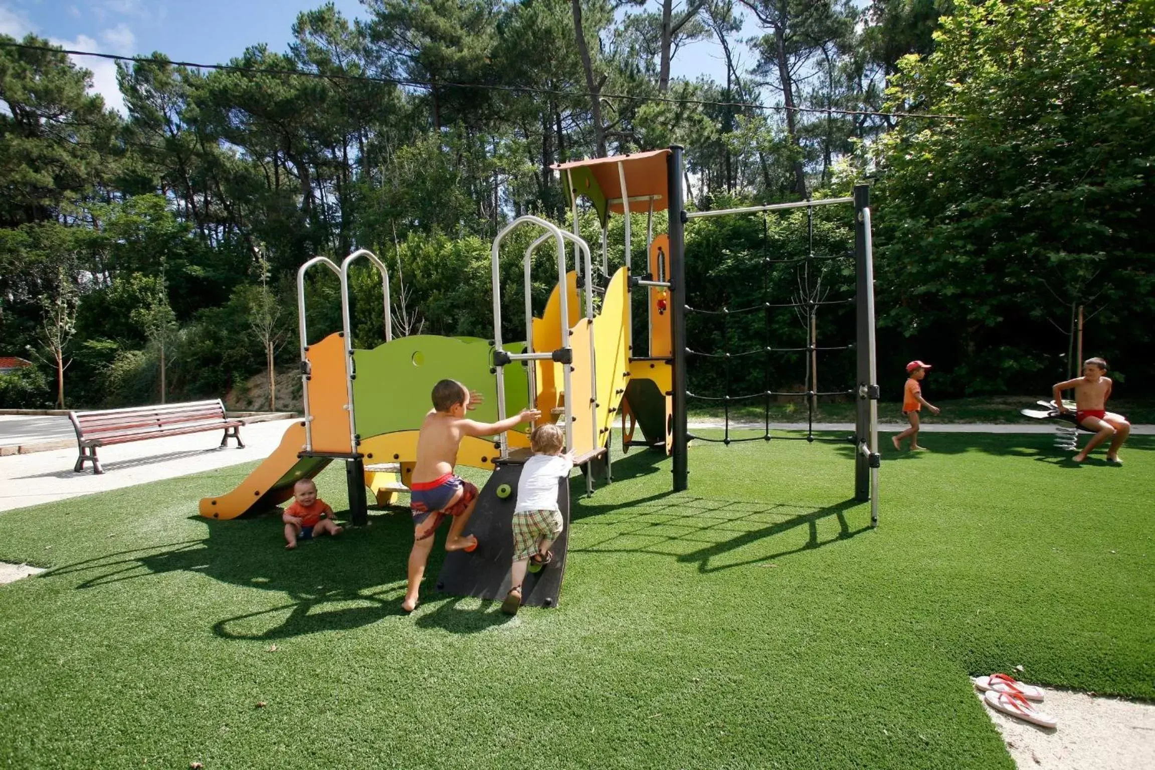 Children play ground, Children's Play Area in Résidence Odalys Domaine Iratzia