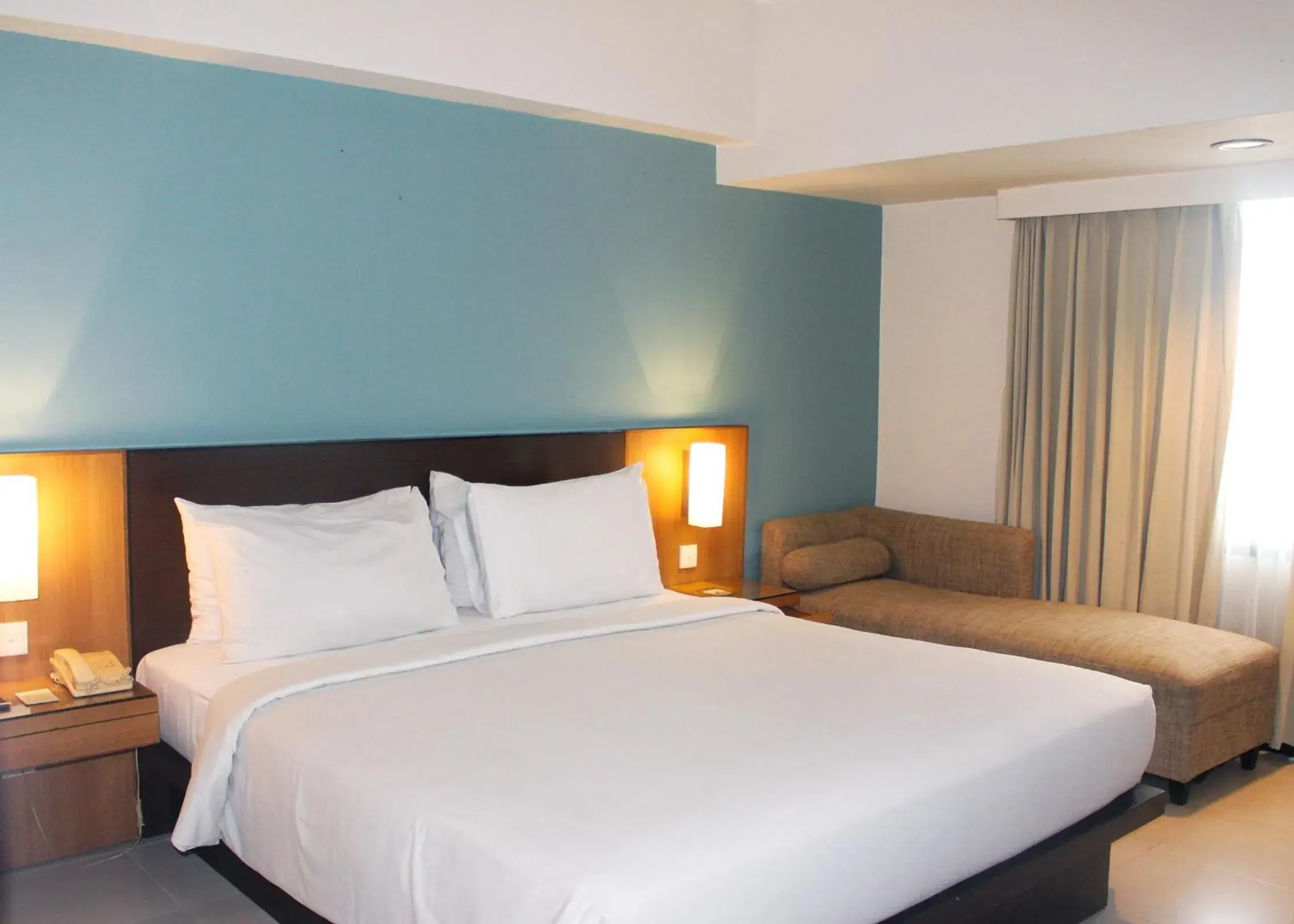 Bed in Hotel Santika Pandegiling Surabaya